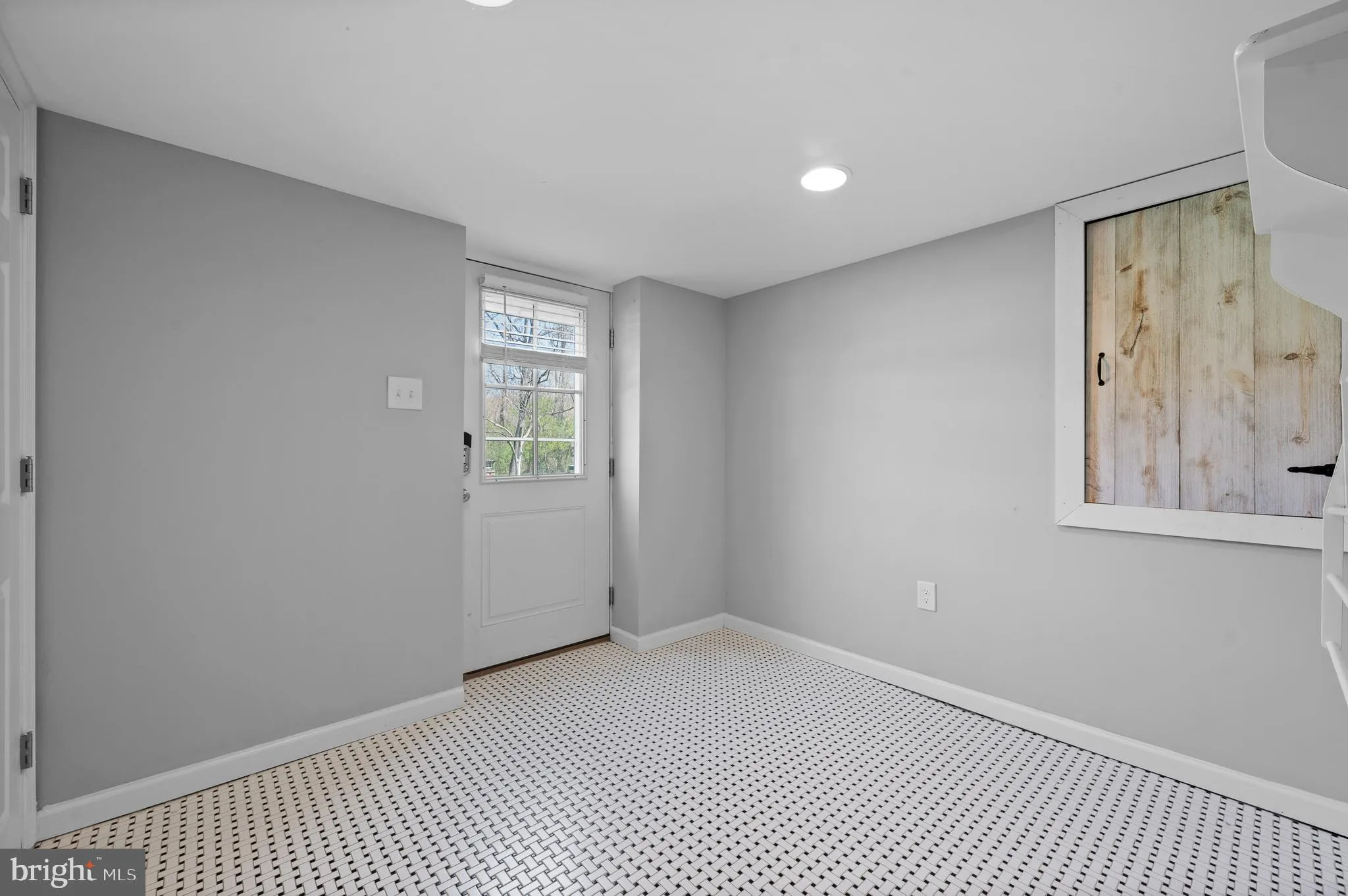 Malvern, Pennsylvania 19355, United States, 4 Bedrooms Bedrooms, ,5 BathroomsBathrooms,Residential,Active,103977