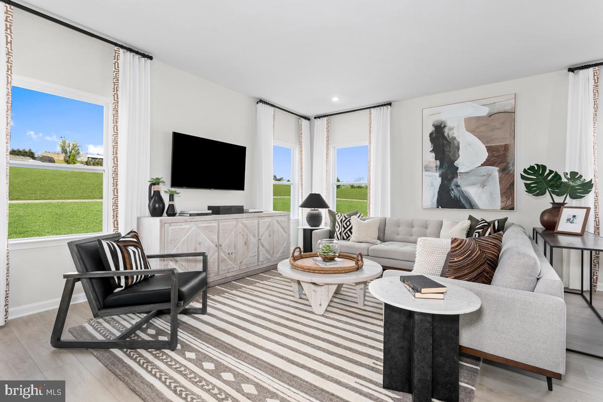 STONEY RIDGE - Residential