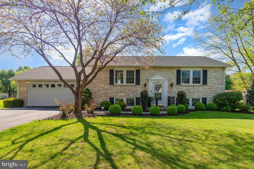 Discover the charm of this bi-level home, complete with a desirable walk-out basement and convenient garage access. With four spacious bedrooms and two full bathrooms, it’s perfect for families. Enjoy the comfort of two bedrooms upstairs along with a full bath and two additional bedrooms downstairs, also with a full bath. Step outside to a stunning composite deck off the main level—ideal for entertaining—and take advantage of the cozy gas fireplace. Freshly painted throughout in 2023, this home also boasts a new dishwasher. The roof was updated in 2017, and you’ll appreciate the newer windows and sliding doors. The covered patio is a wonderful bonus, all within walking distance to a local park and Rita's.