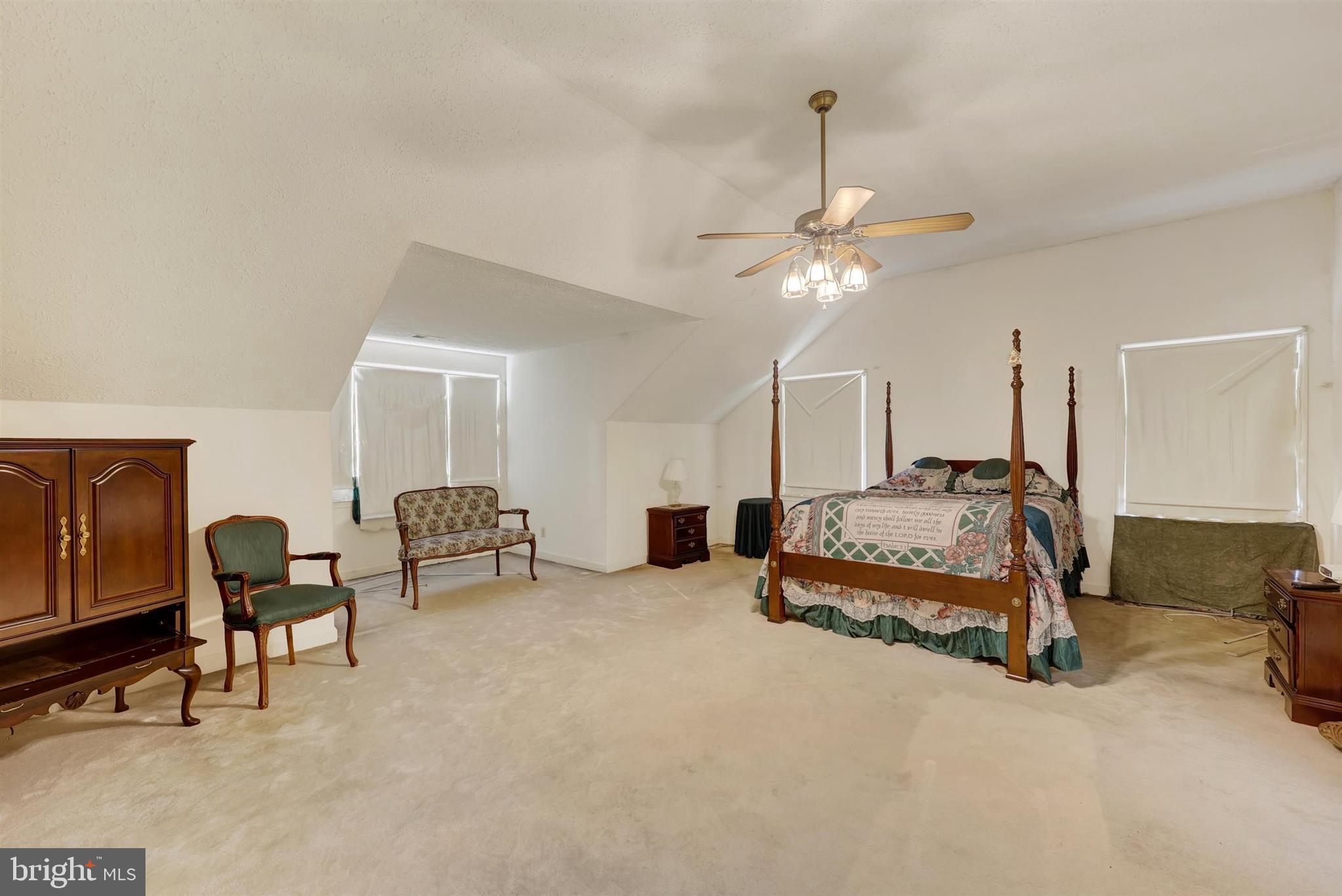 SWANSON CREEK LANDING - Residential