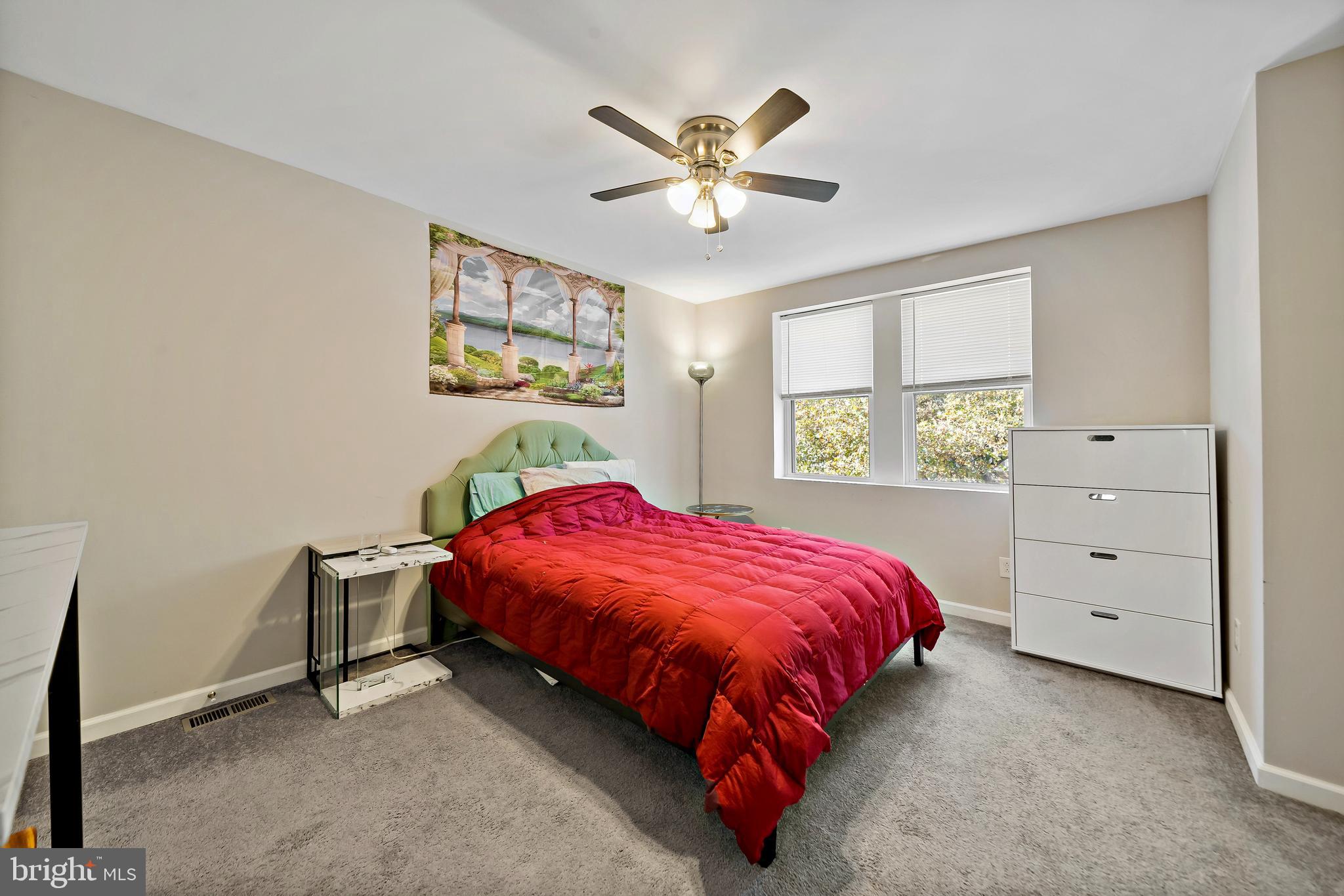 WEST OAK LANE - Residential Lease