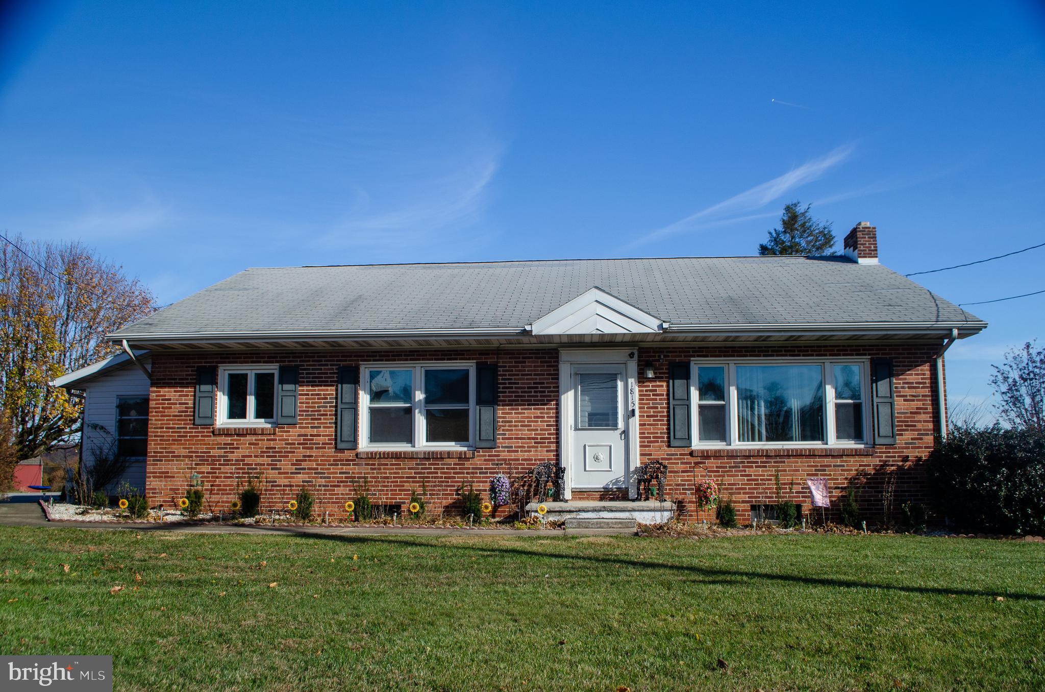 FREYSVILLE - Residential