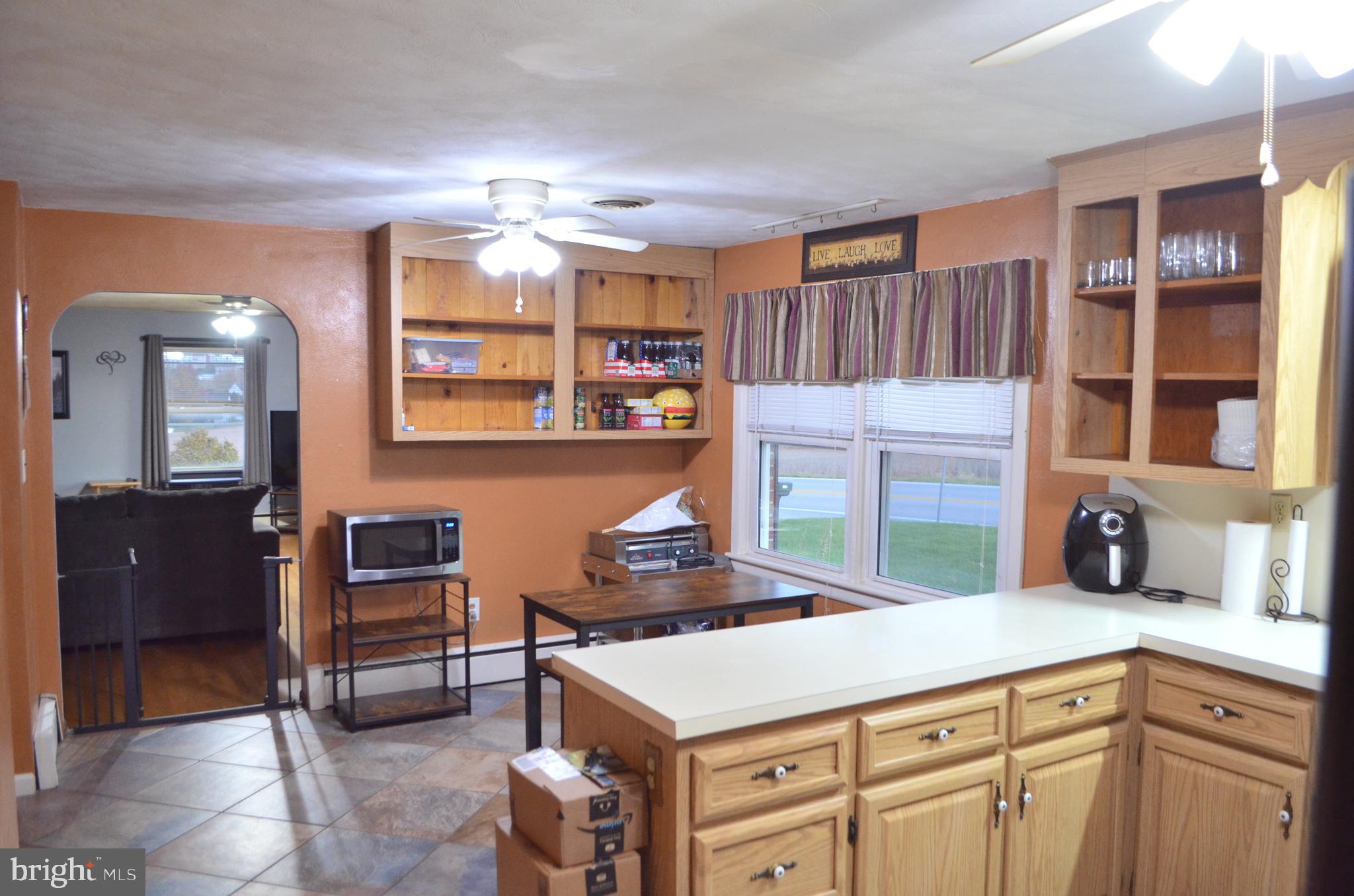 FREYSVILLE - Residential