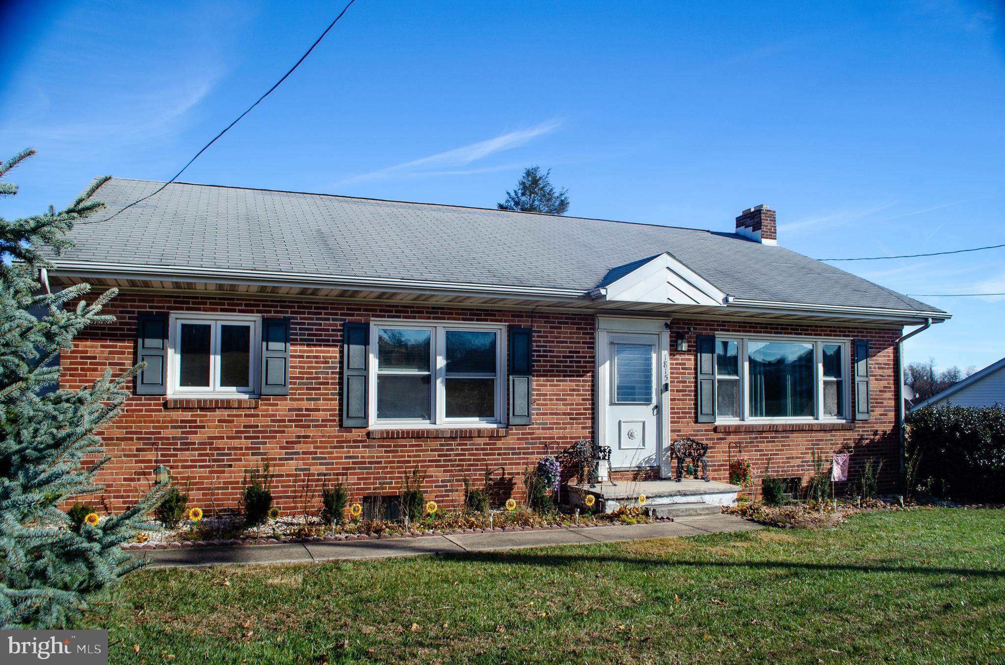 FREYSVILLE - Residential