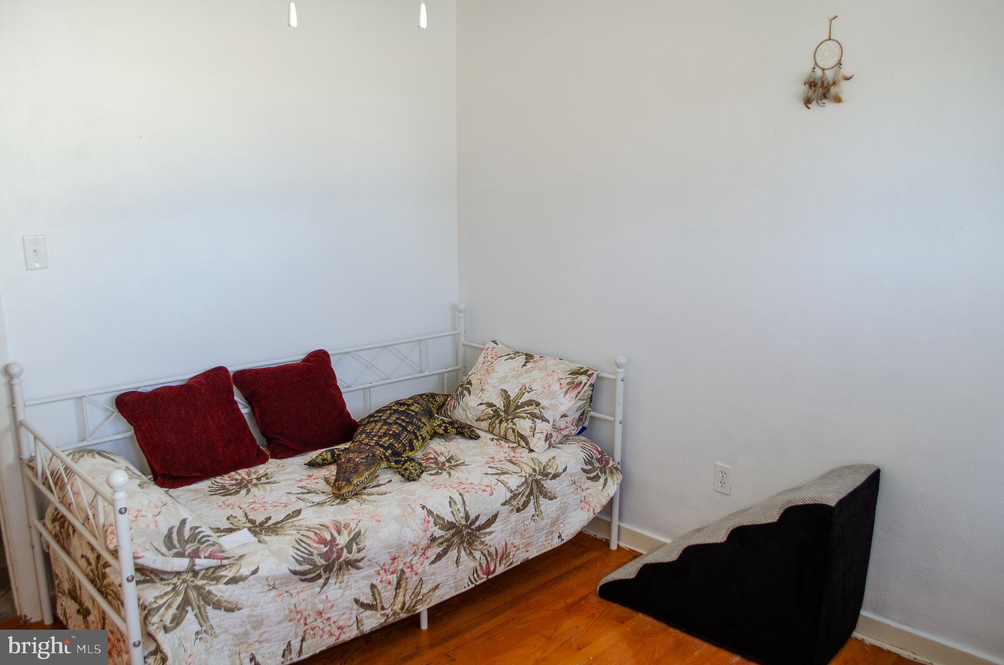 FREYSVILLE - Residential