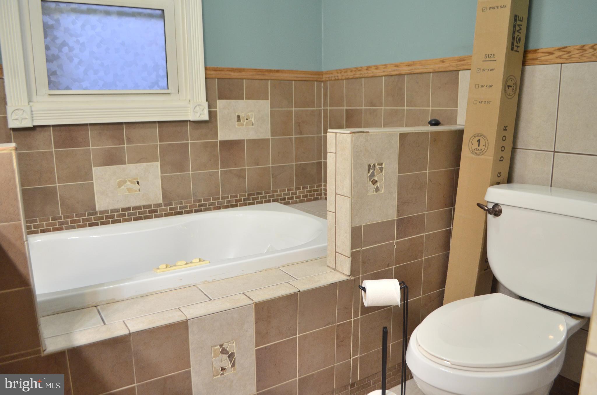 FREYSVILLE - Residential