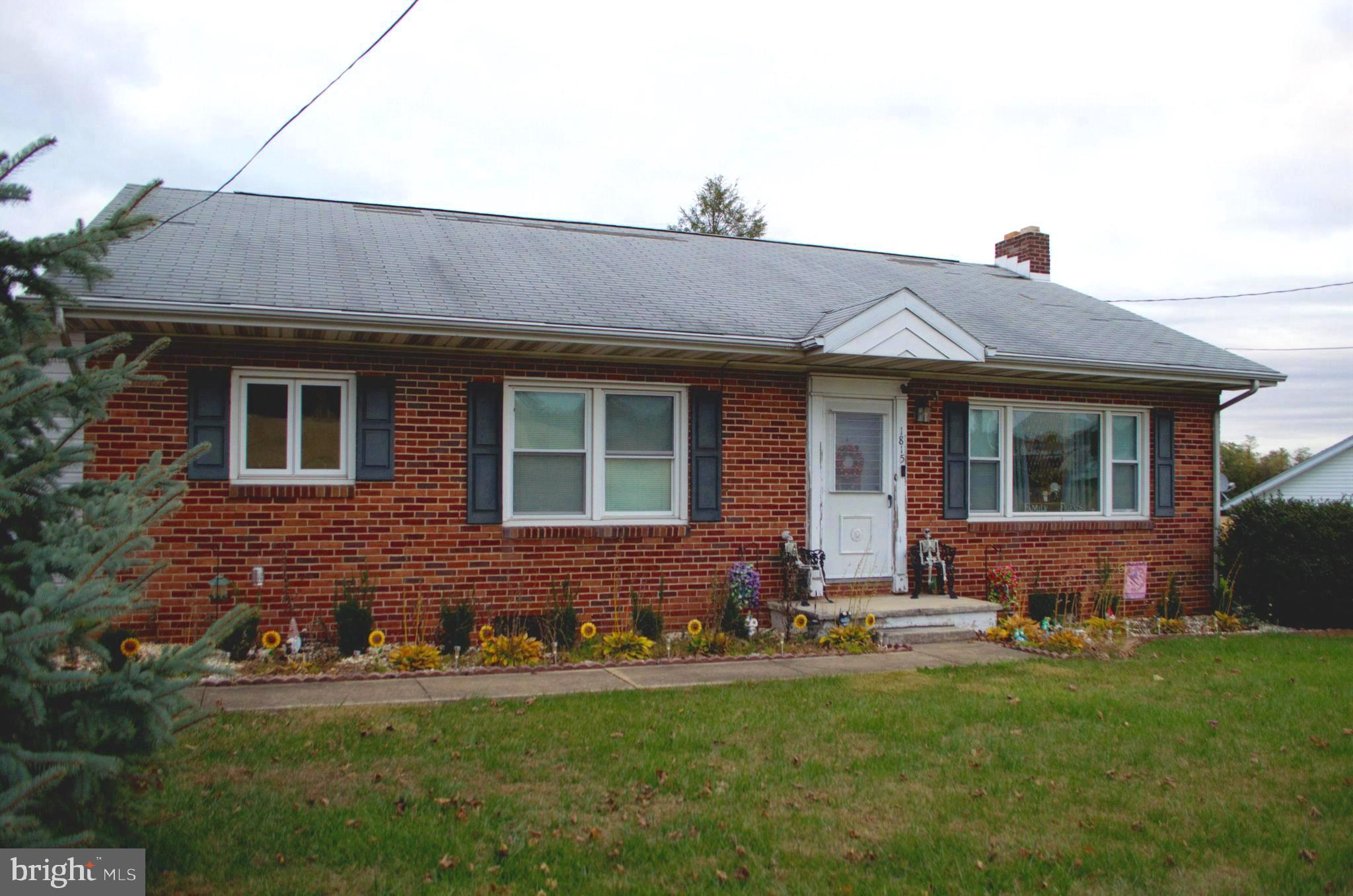 FREYSVILLE - Residential