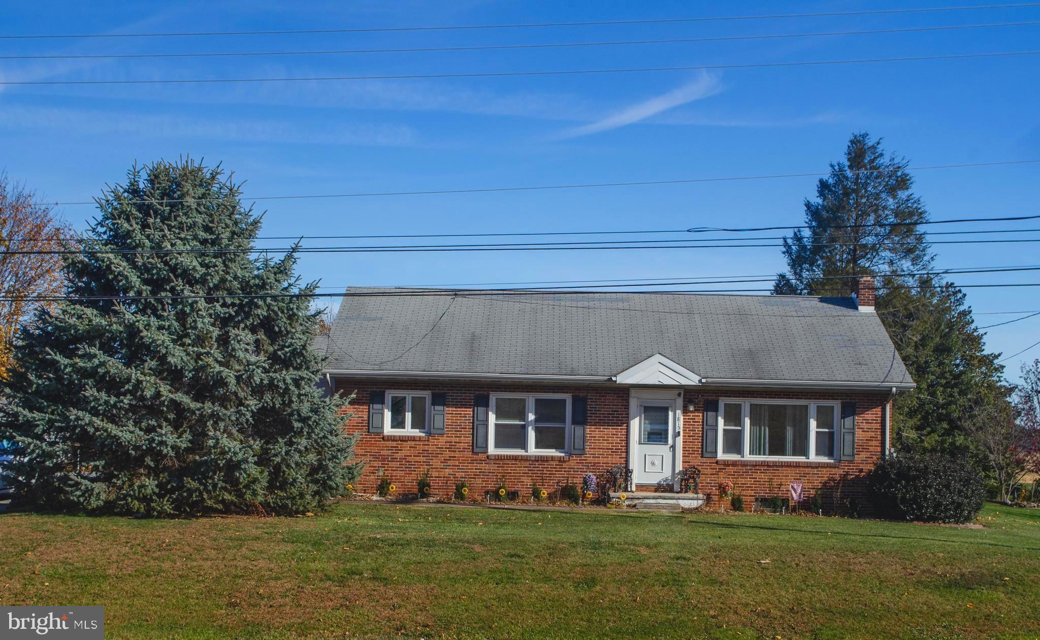 FREYSVILLE - Residential