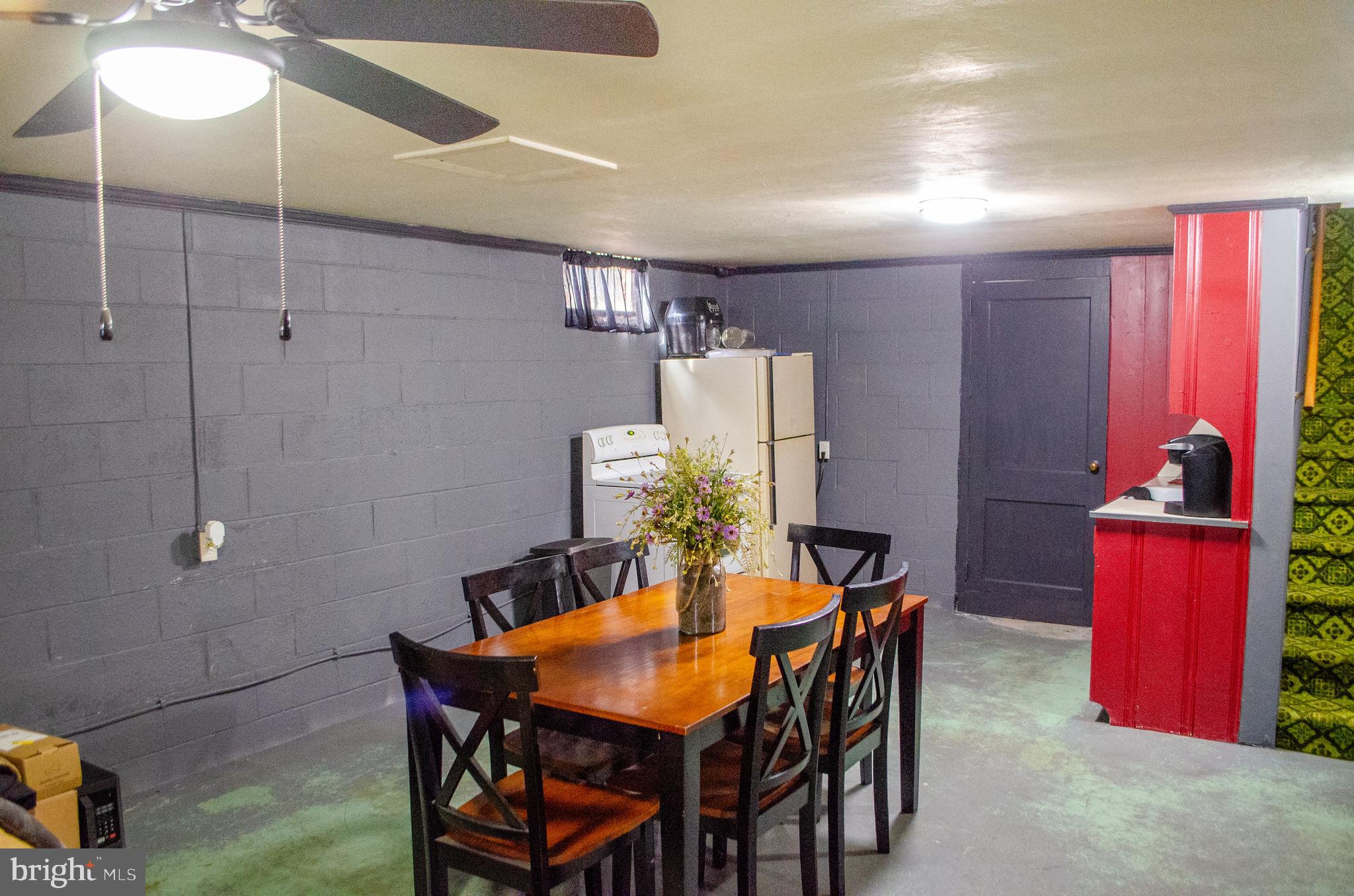 FREYSVILLE - Residential