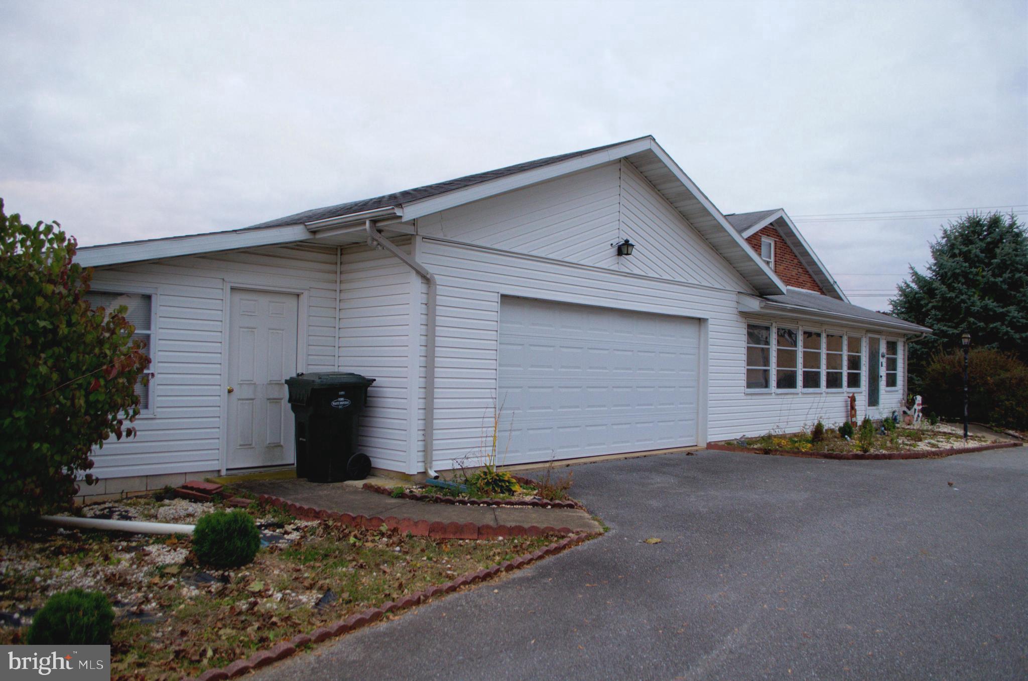 FREYSVILLE - Residential