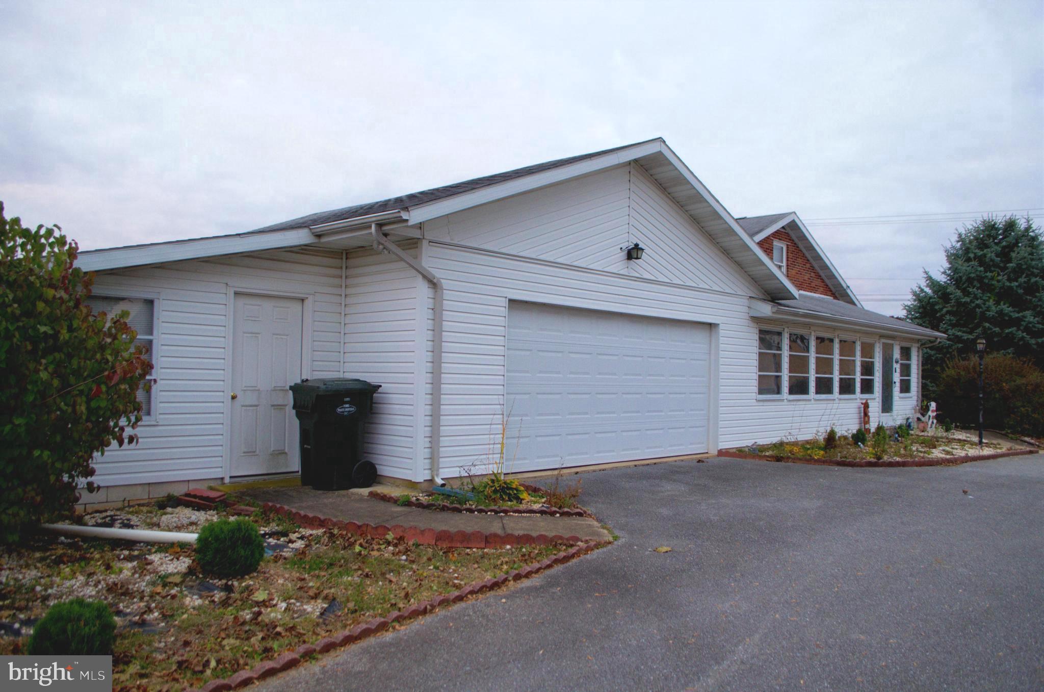 FREYSVILLE - Residential