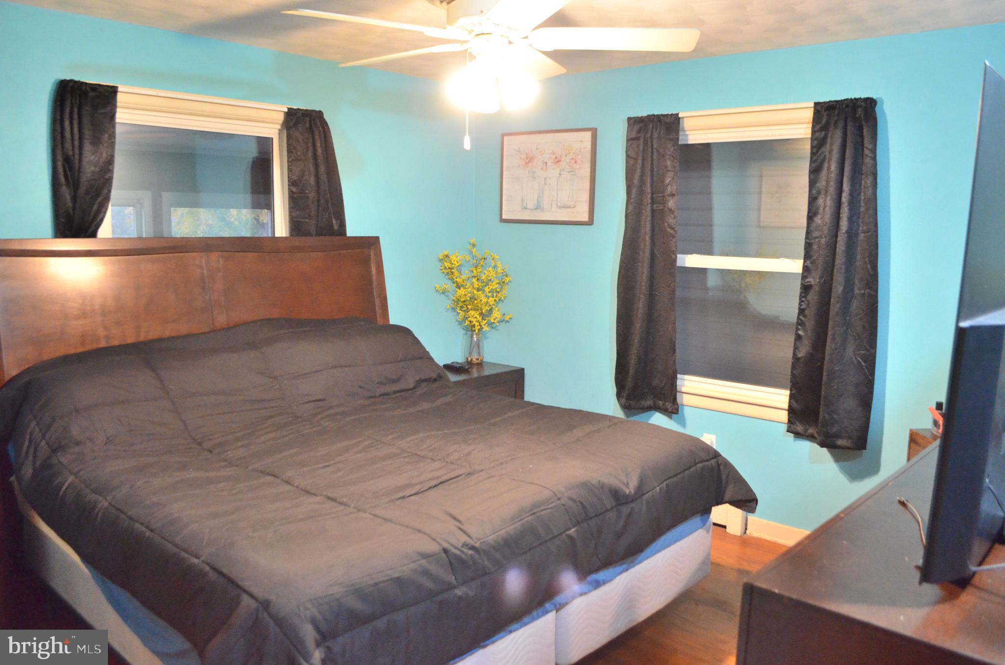 FREYSVILLE - Residential