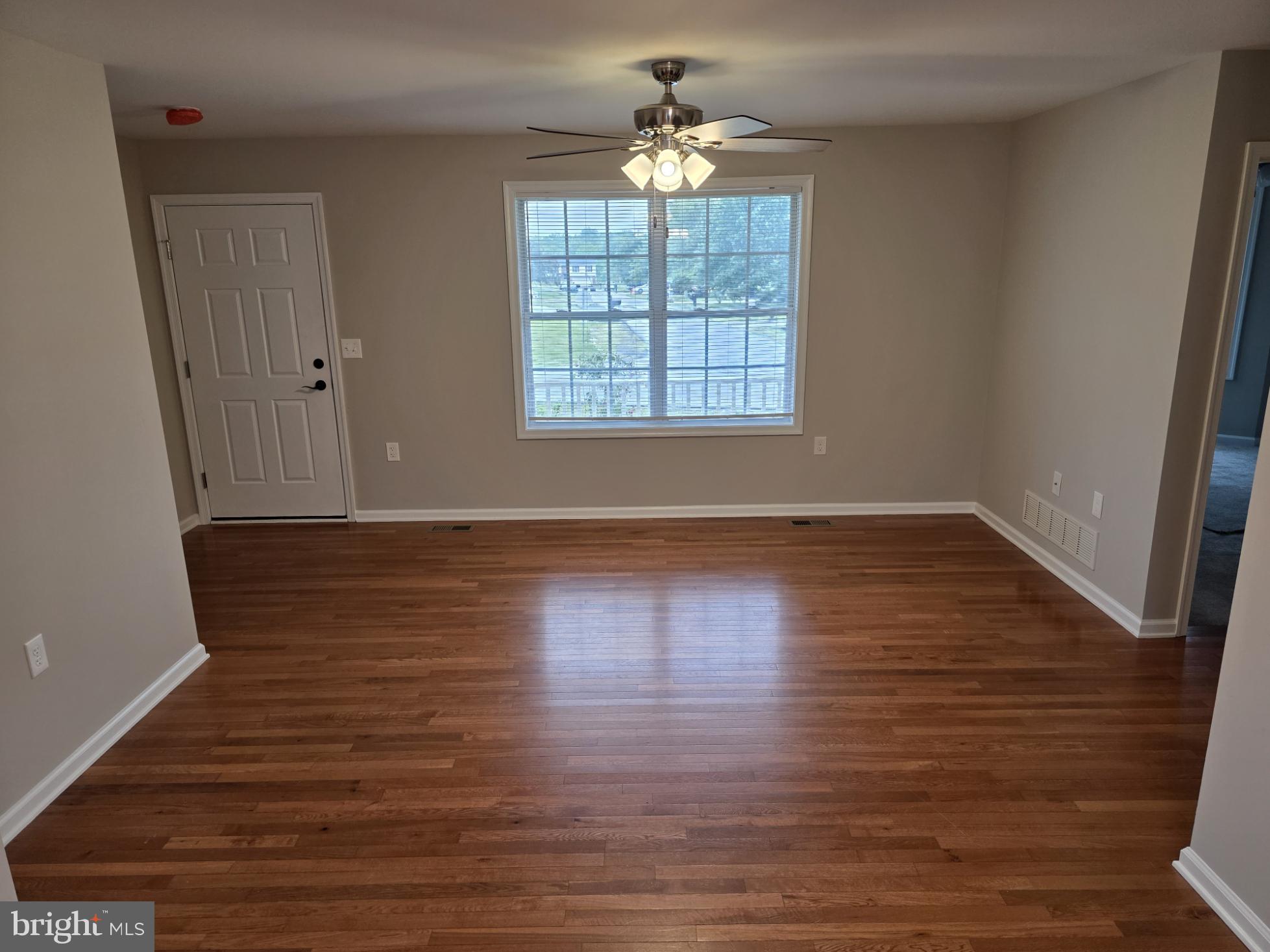 412 FORD CIRCLE