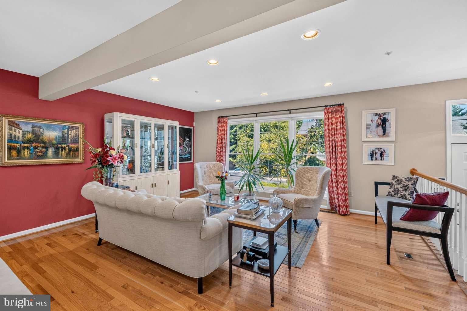 11306 HOLLOWSTONE DRIVE
