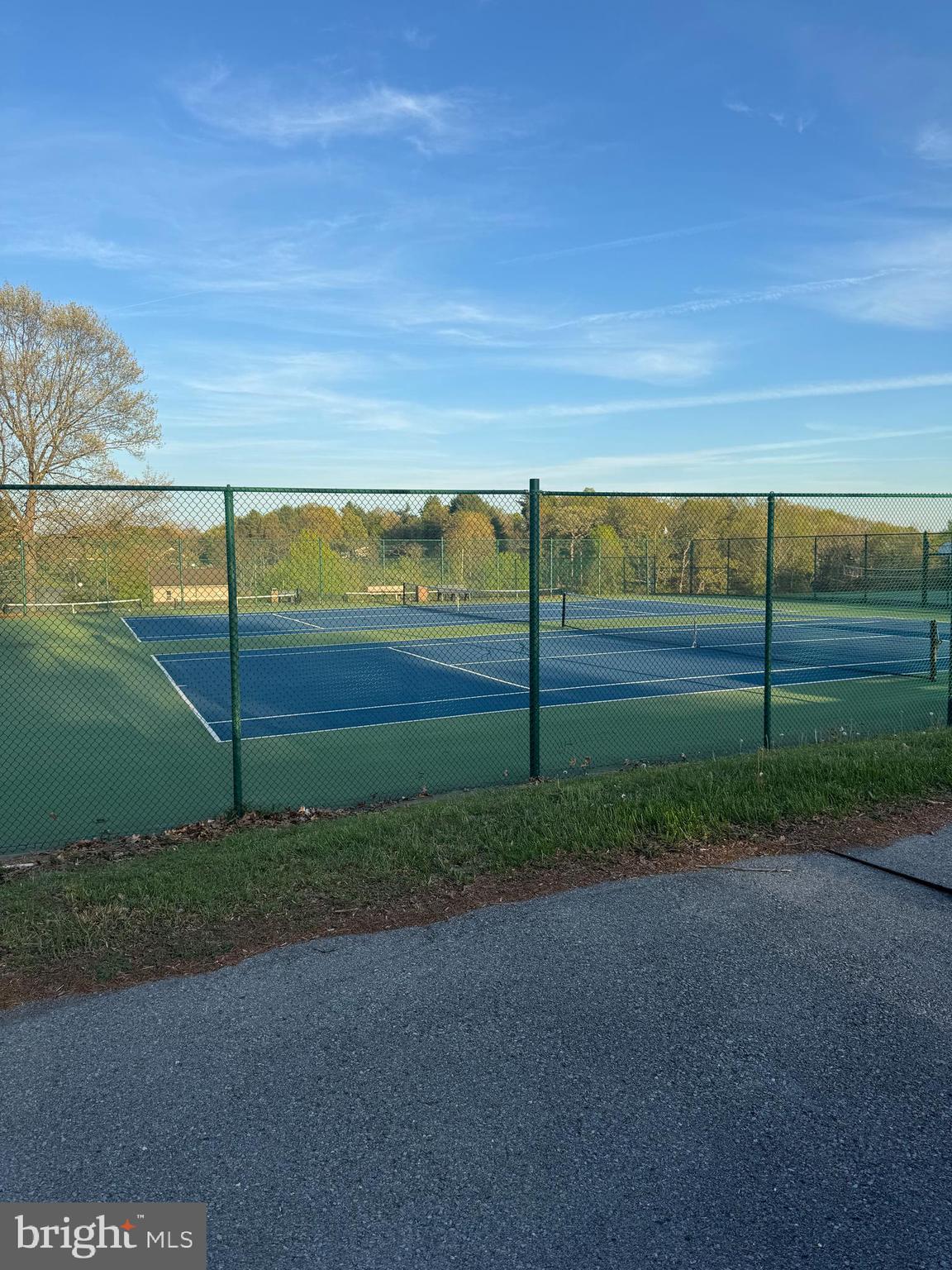 THE WOODS - Residential