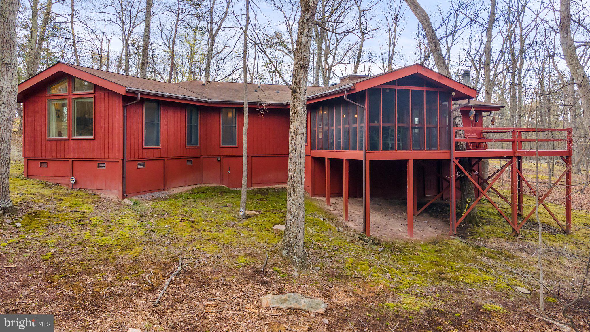 THE WOODS - Residential