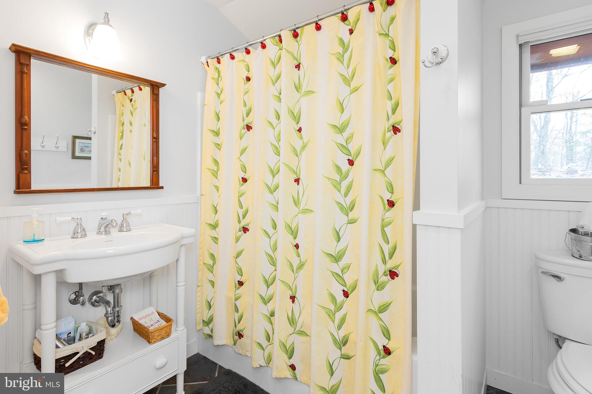 THE WOODS - Residential