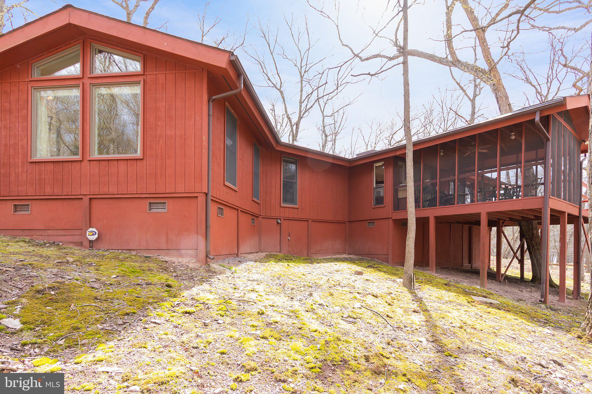 THE WOODS - Residential