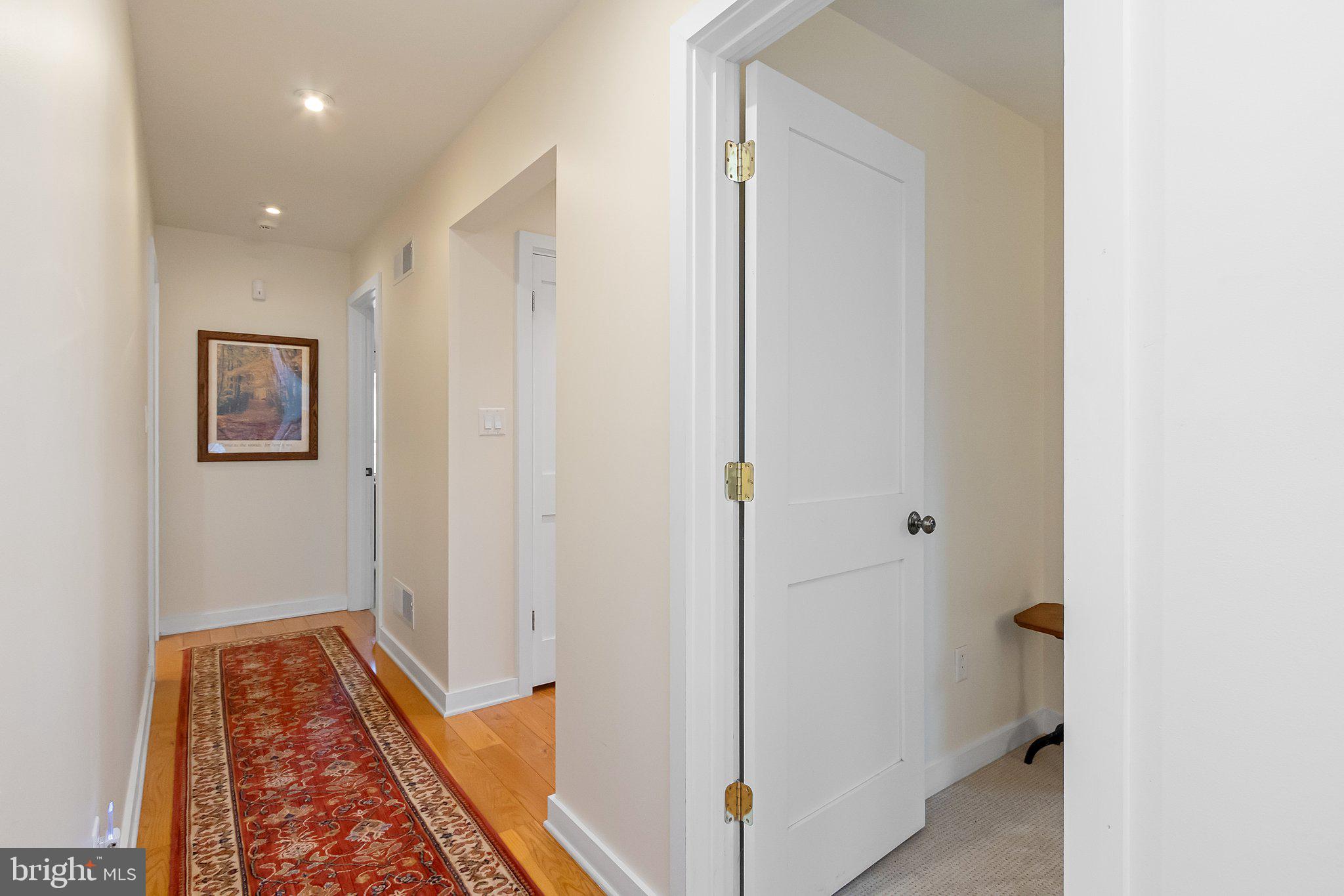 THE WOODS - Residential