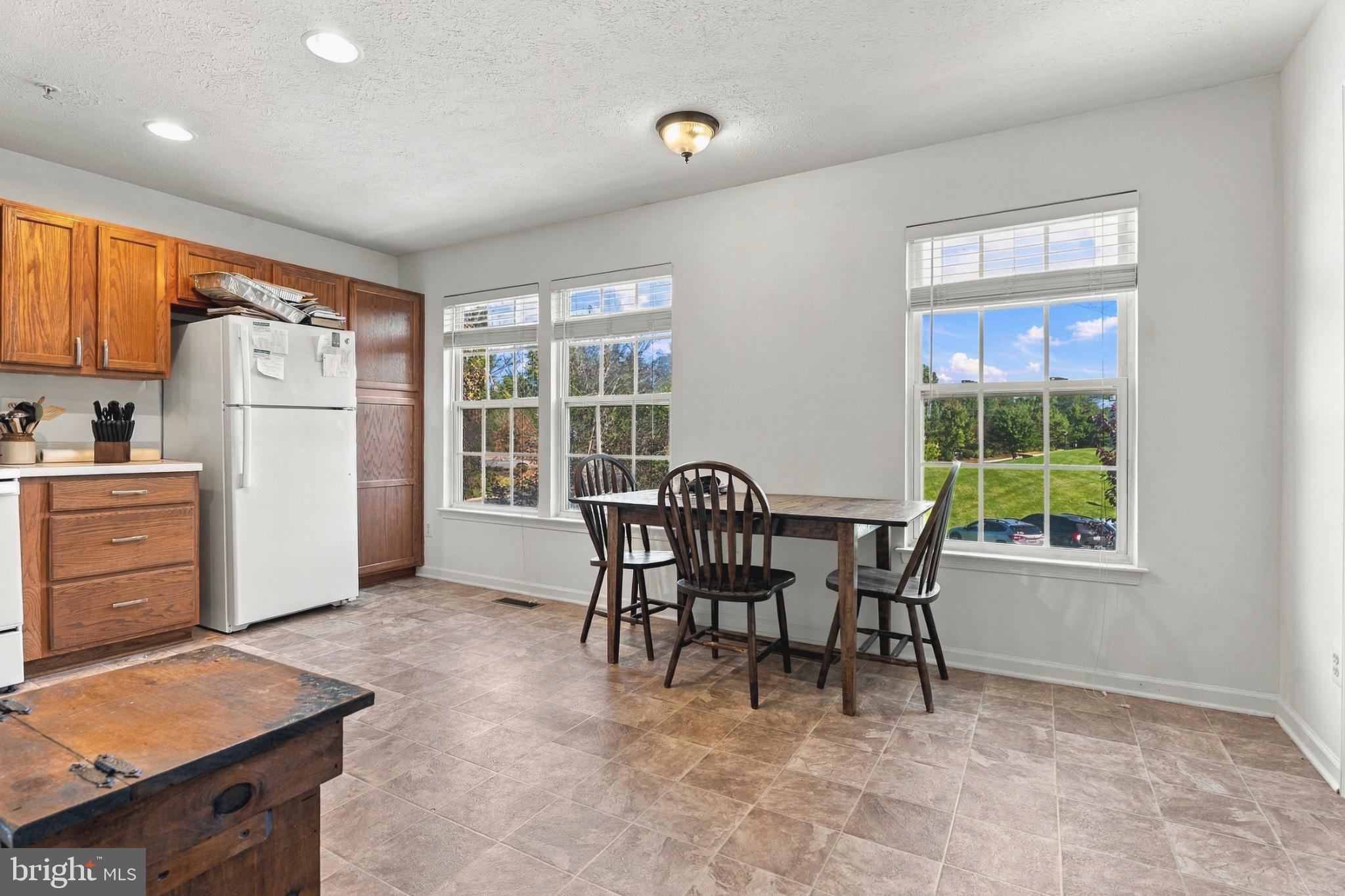 4615 HARRIER WAY