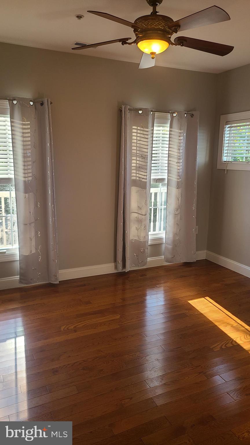 SENECA POINTE - Residential