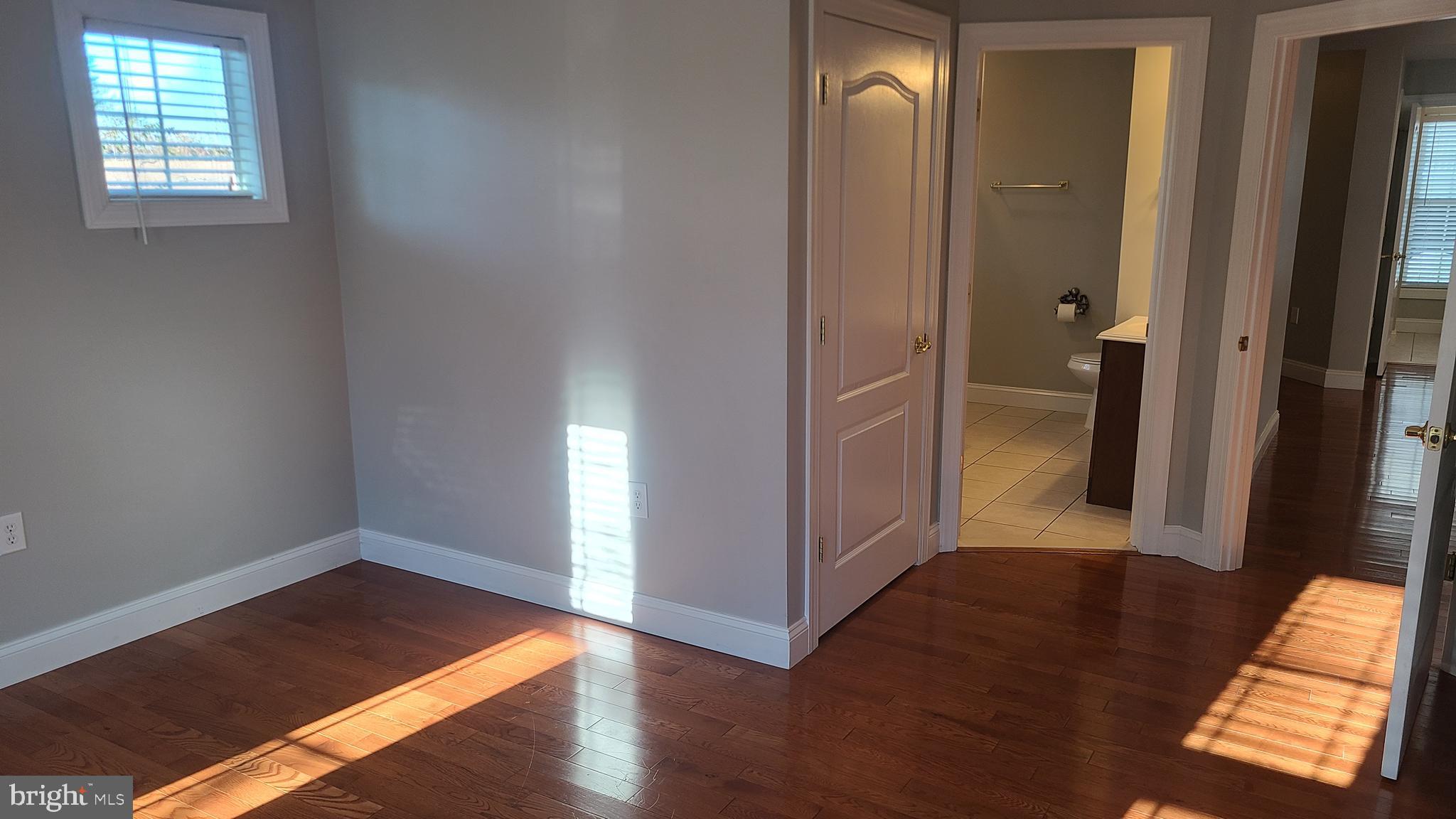 SENECA POINTE - Residential