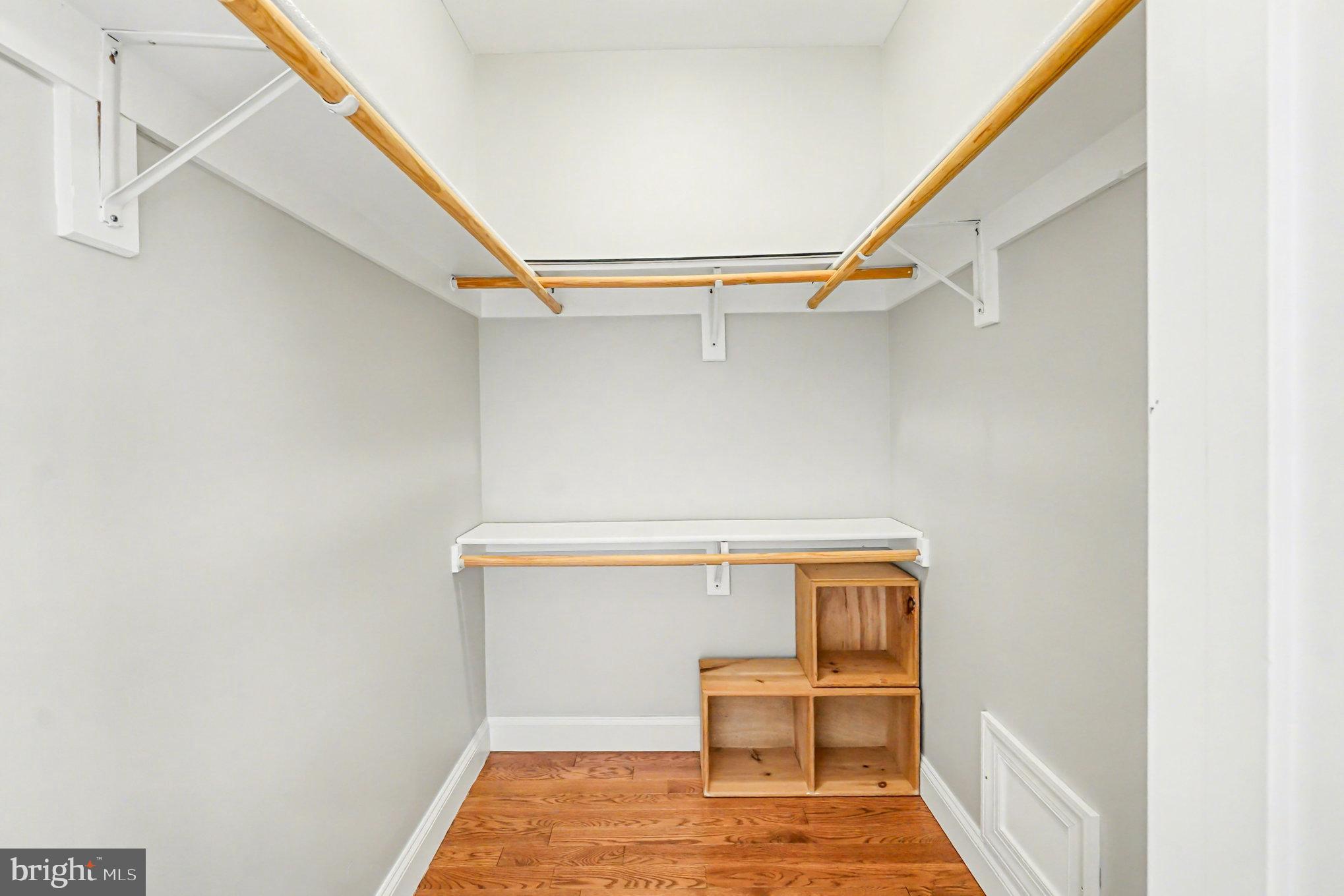 SENECA POINTE - Residential