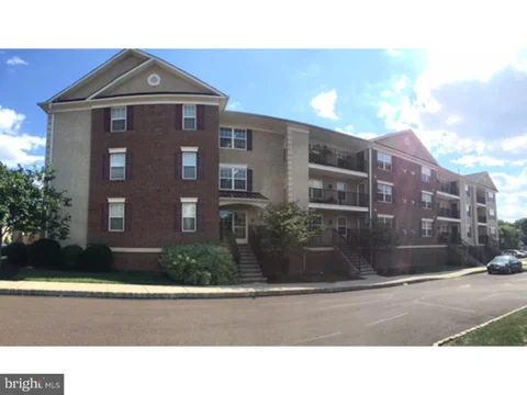 3920 Ashland Drive Unit 125, Harleysville, PA MLS: PAMC2179028