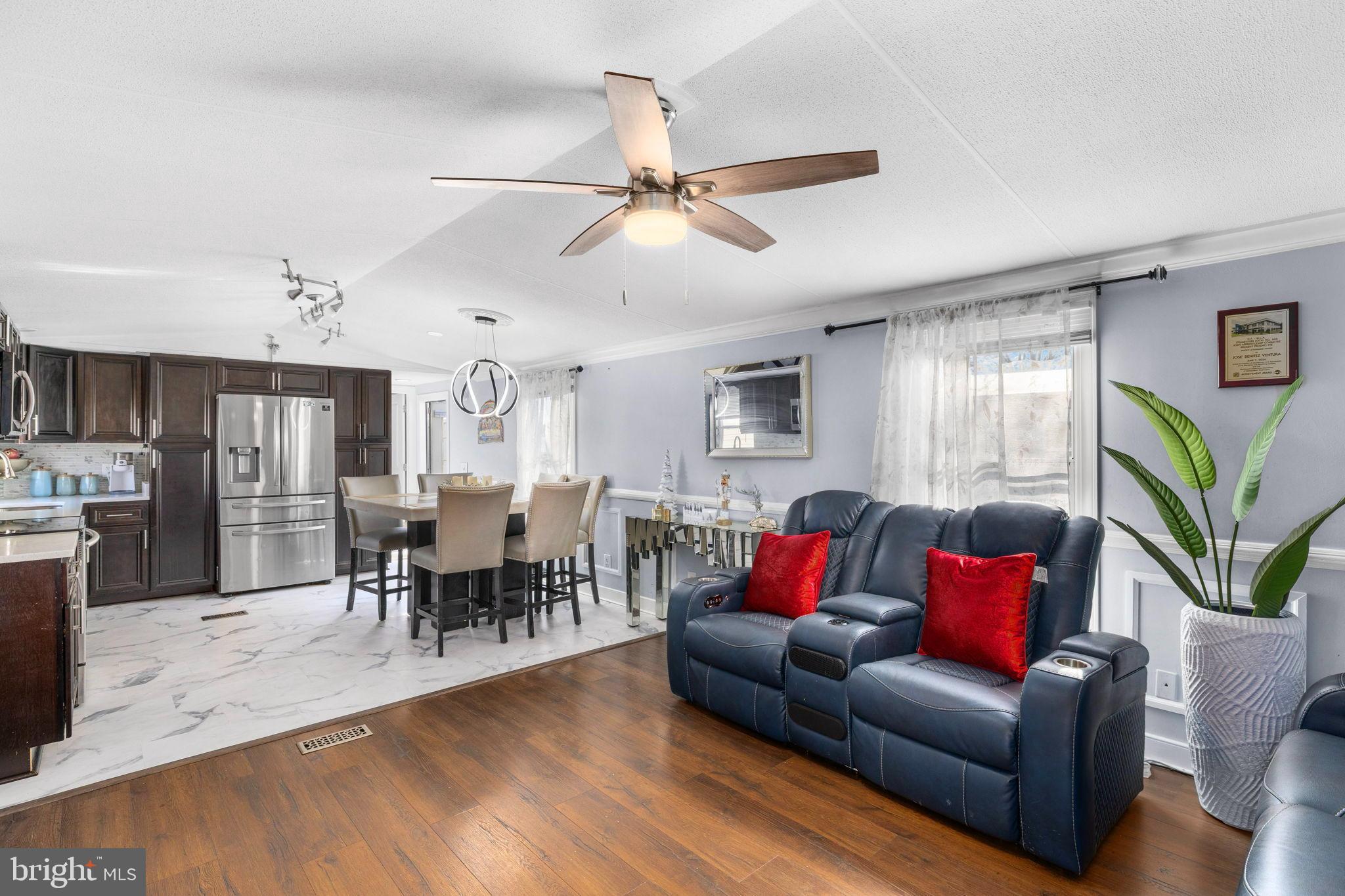 FOXWOOD - Residential