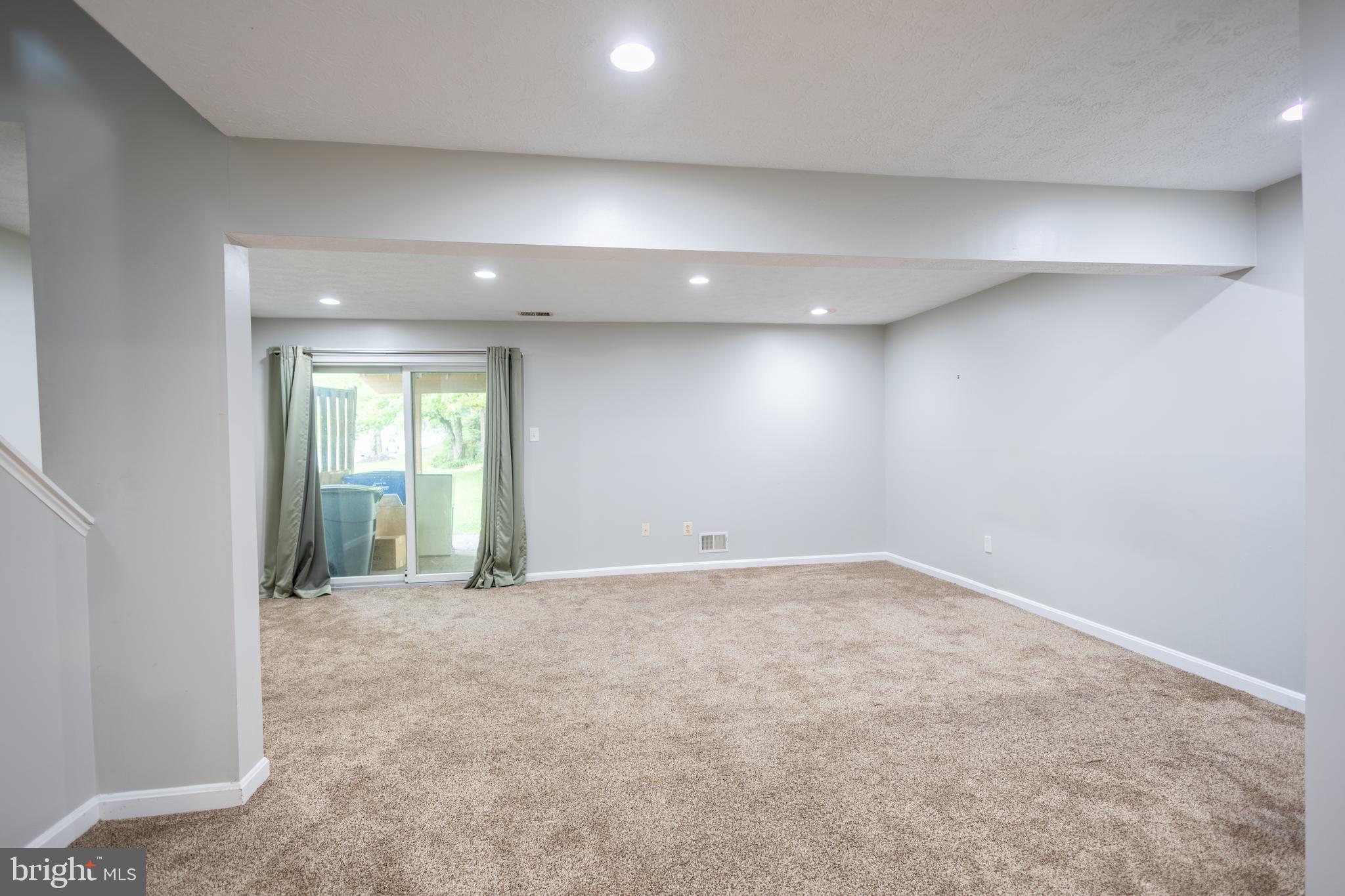 ELLICOTT MILLS - Residential Lease