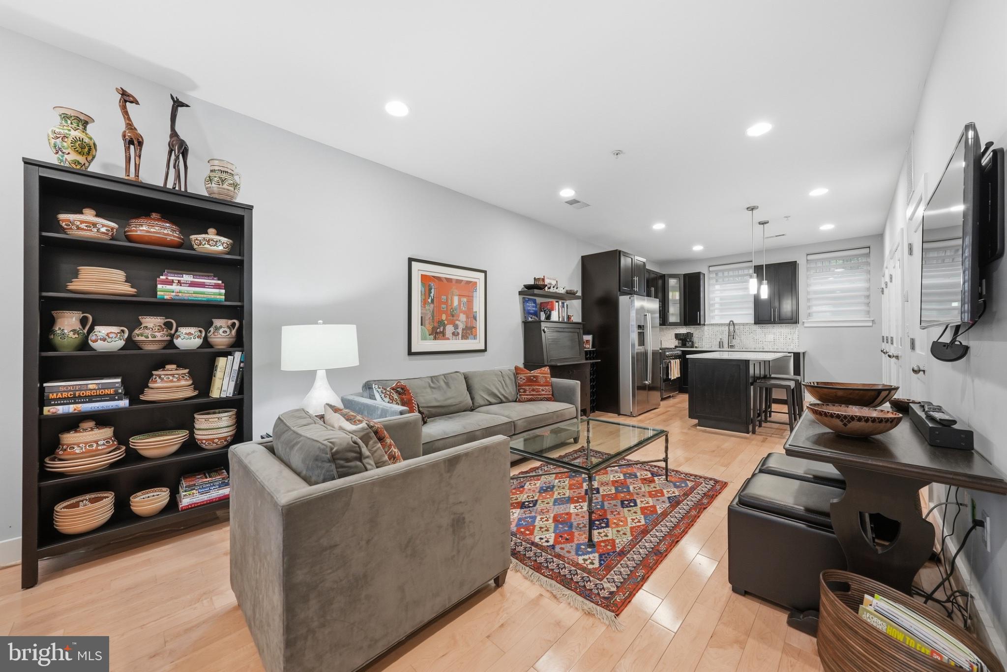 751 P STREET NW 5