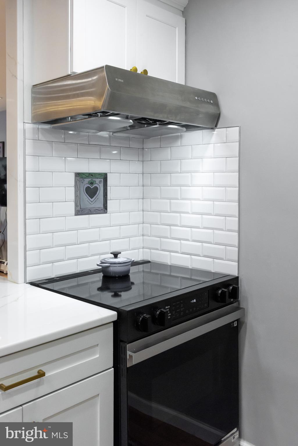 ARDMORE - Residential Lease