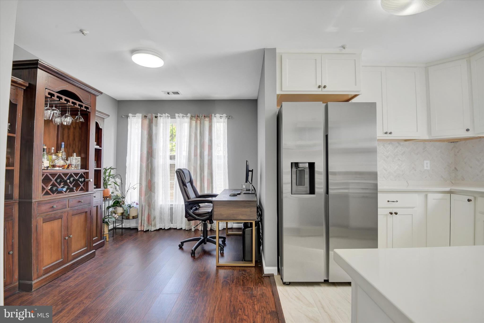 RIDGEVIEW - Residential