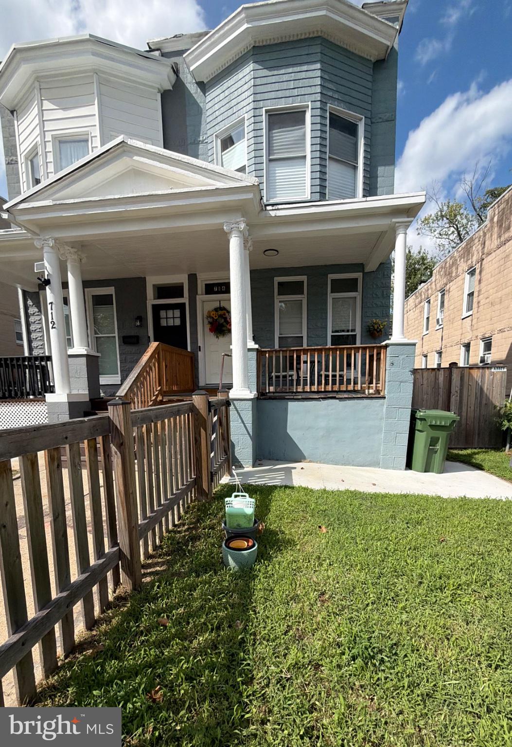 714 E 41ST STREET