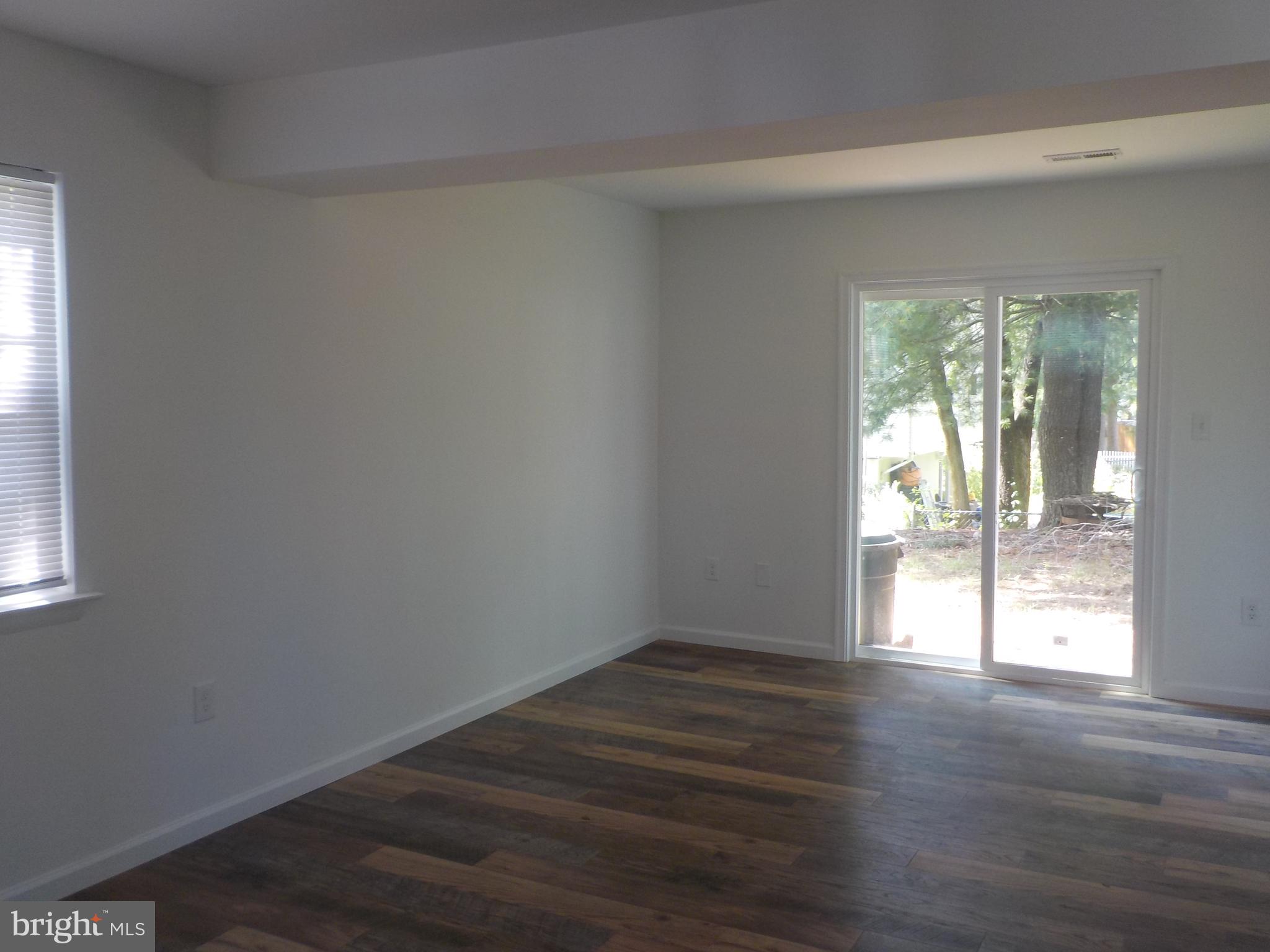 DALE CITY - Residential Lease