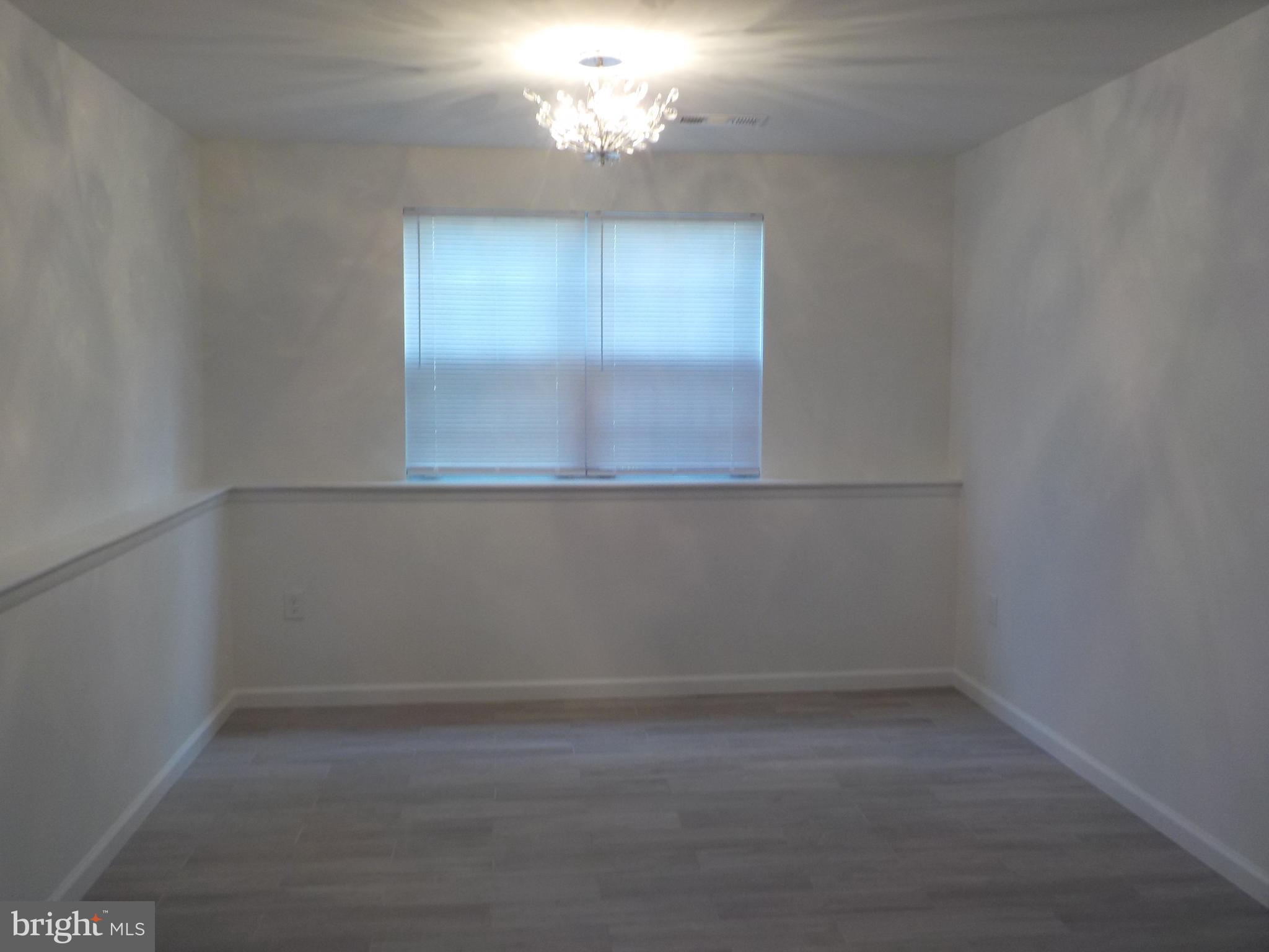 DALE CITY - Residential Lease