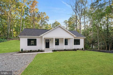 16392 TINDER DRIVE WOODFORD VA 22580