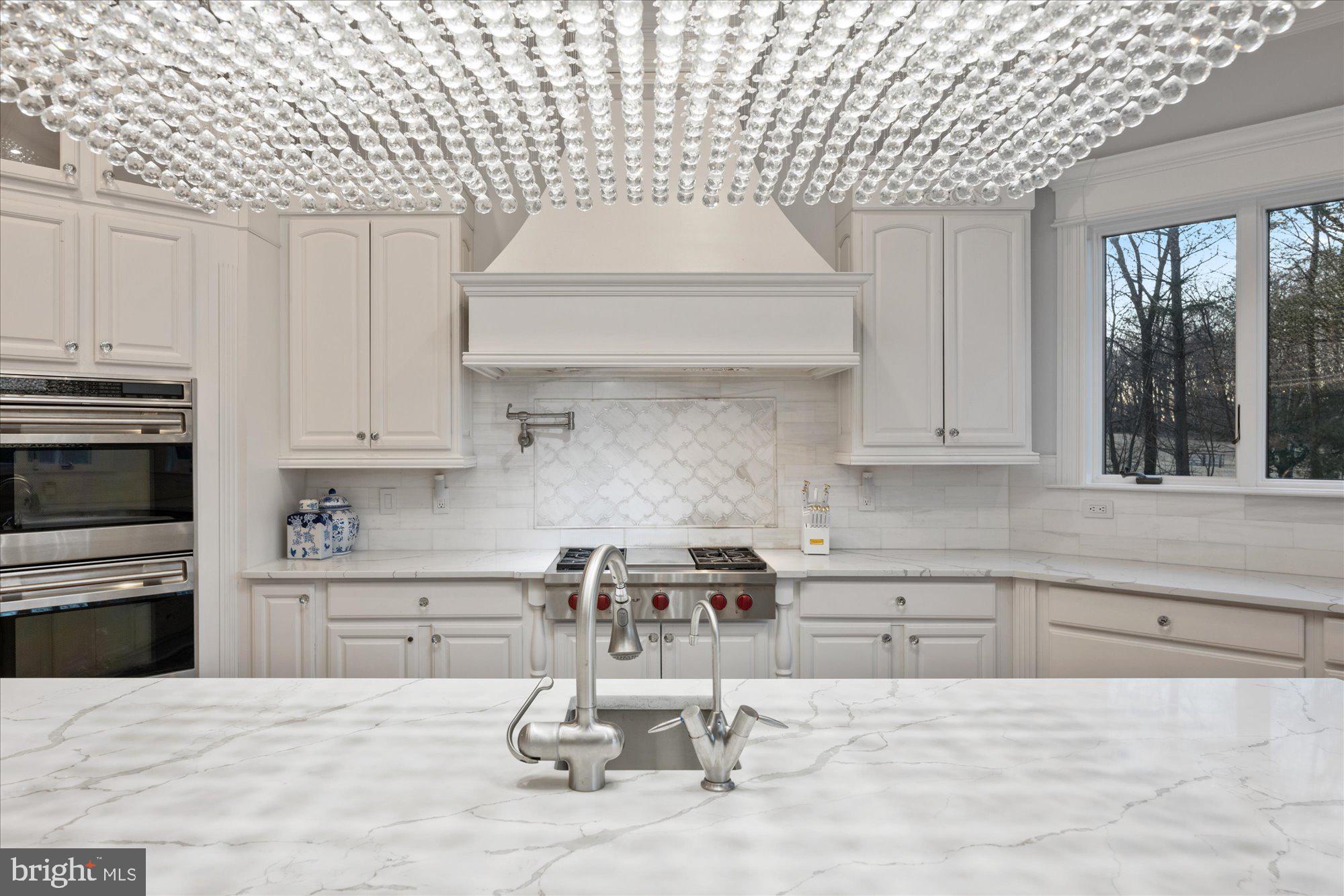 FORESTVILLE - Residential