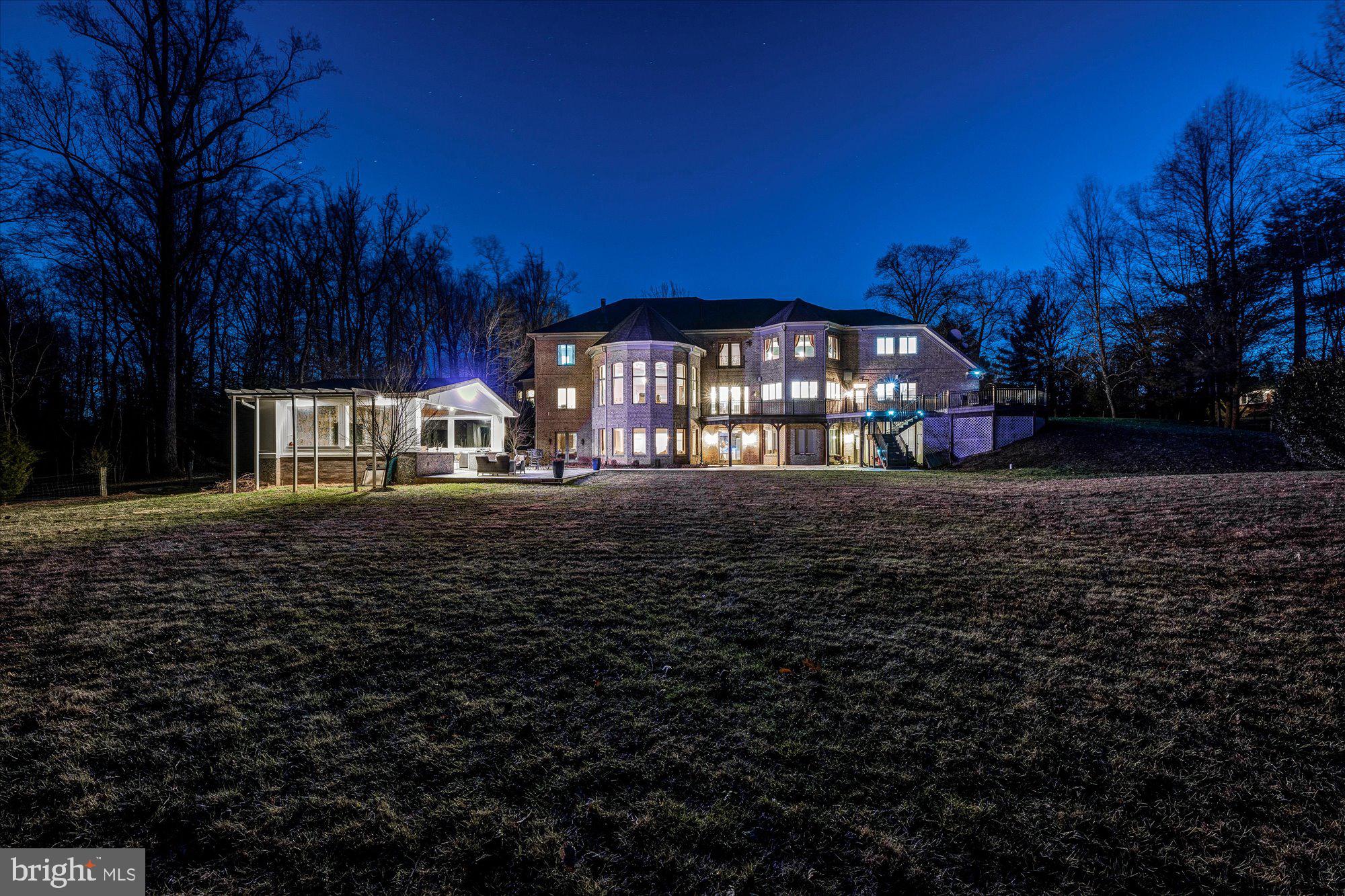 FORESTVILLE - Residential