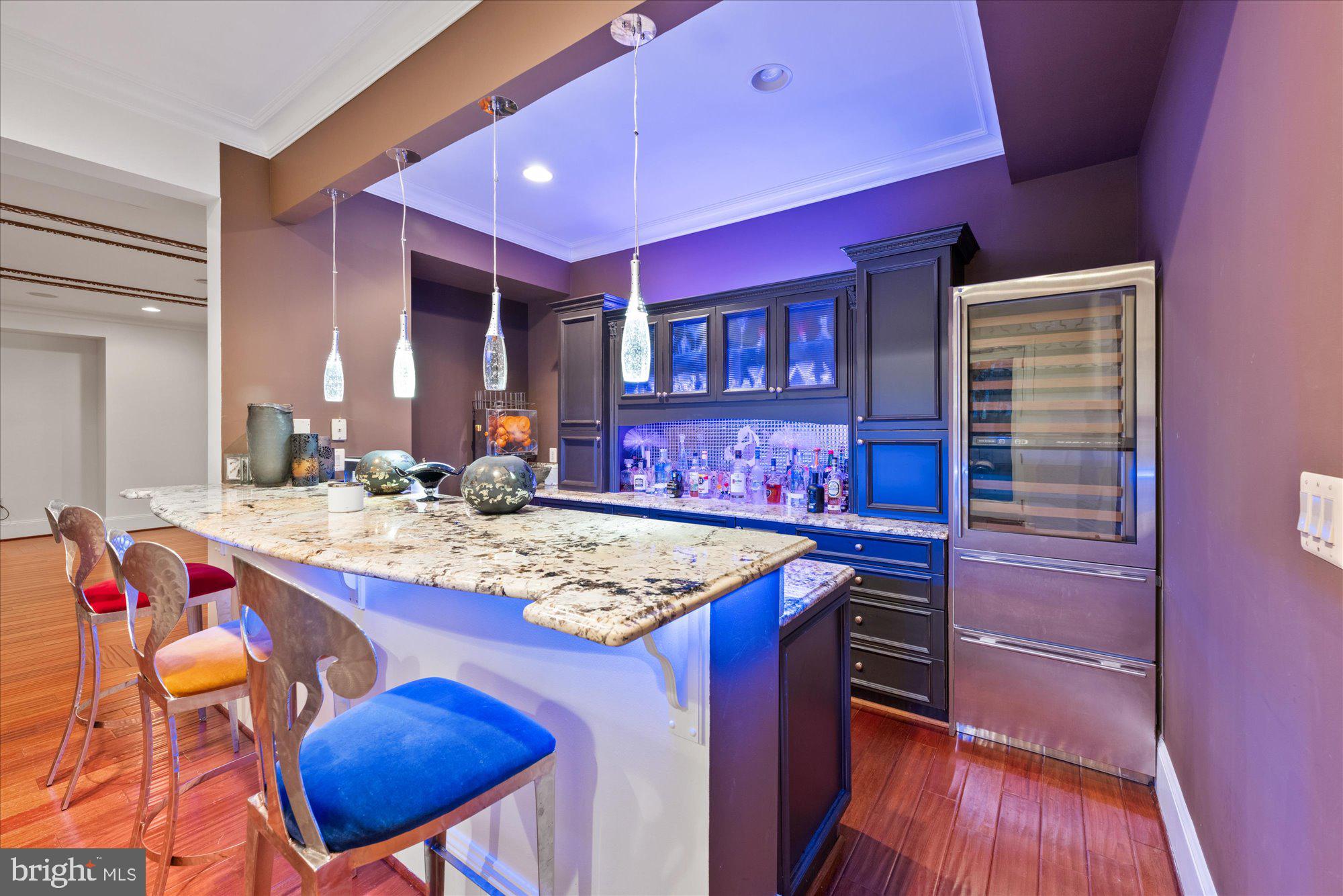 FORESTVILLE - Residential