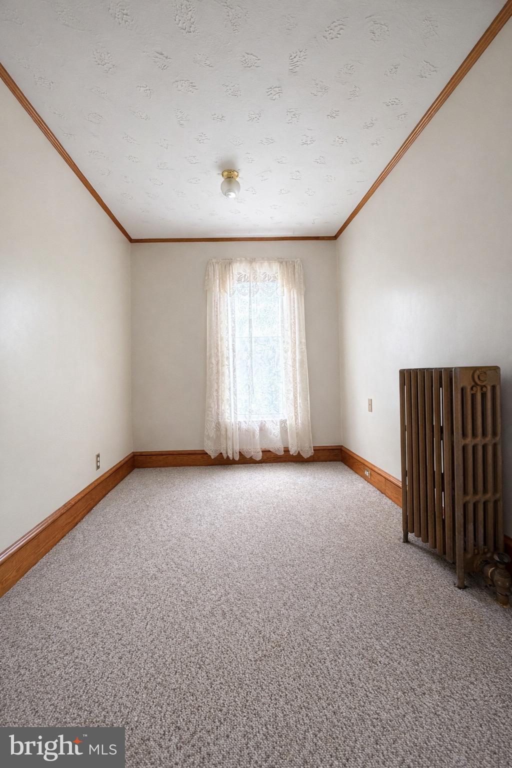 WEST SIDE - Residential