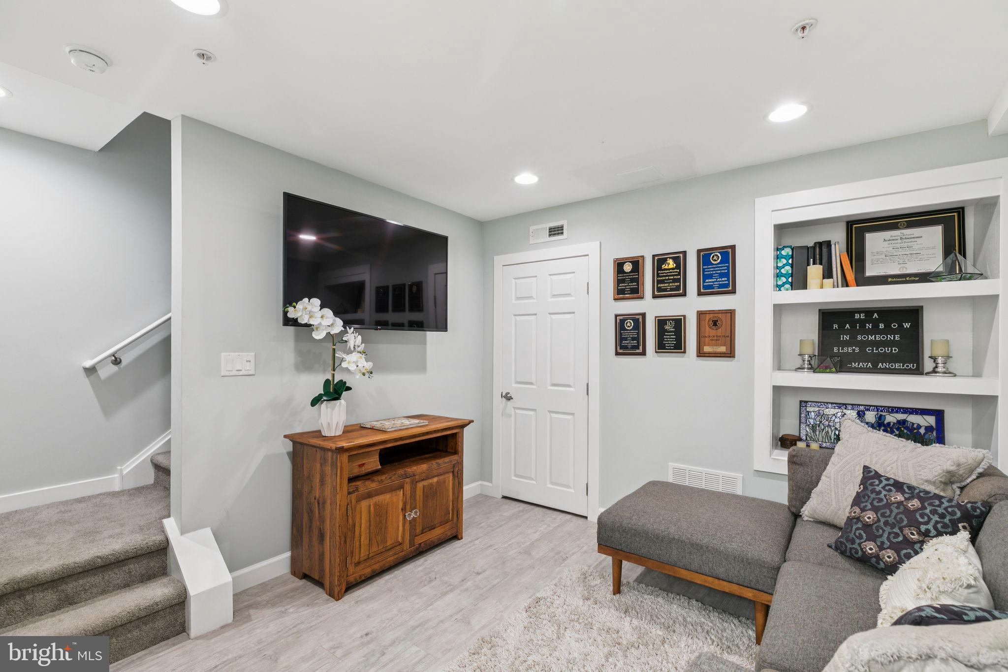 SOUTHWARK ON REED - Residential Lease