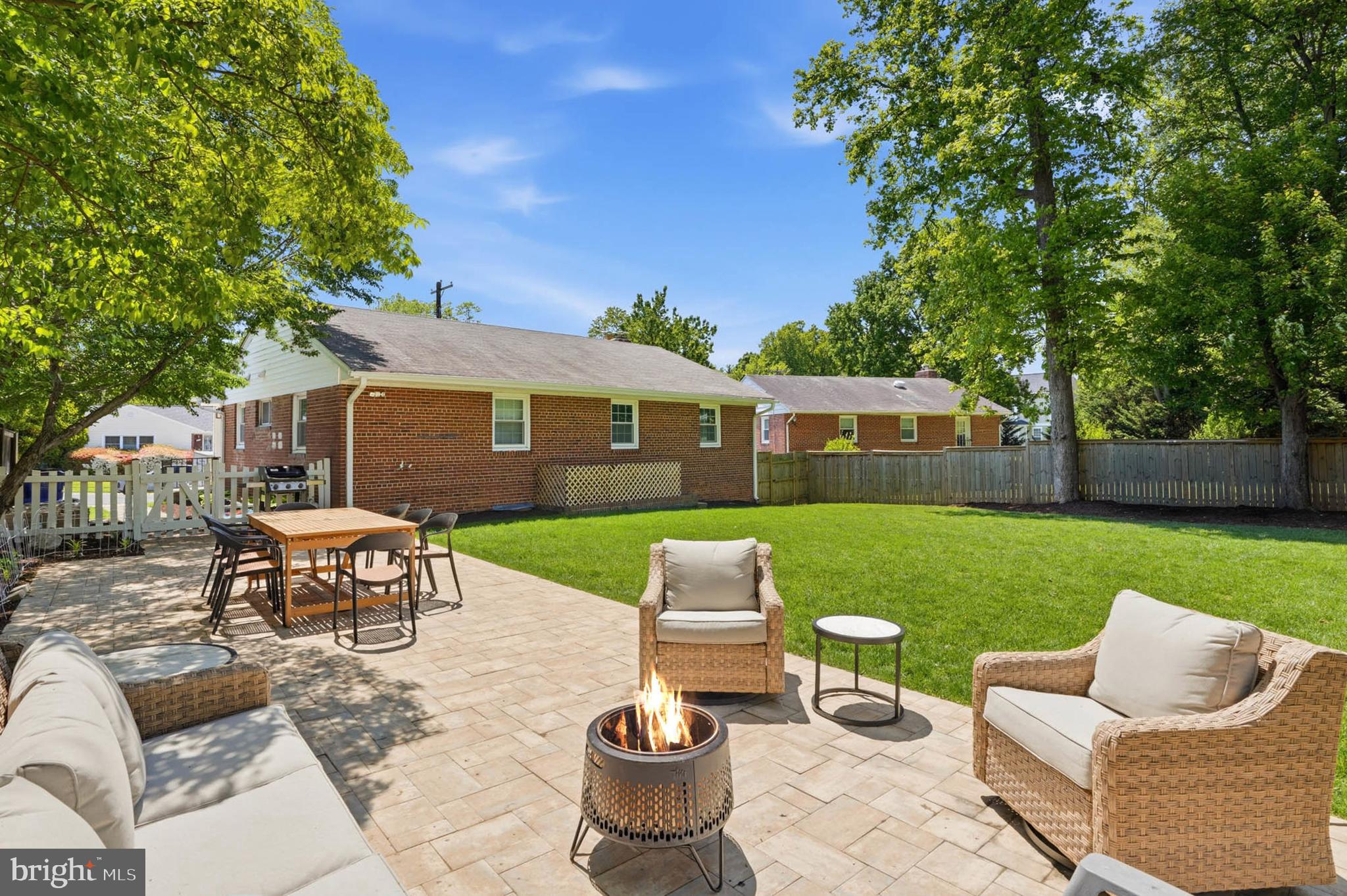GARRETT PARK ESTATES - Residential