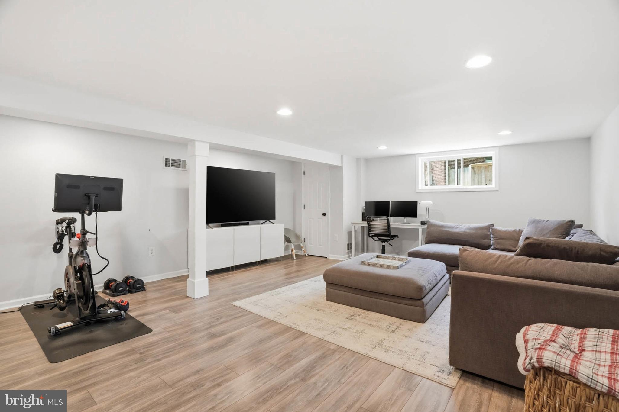 GARRETT PARK ESTATES - Residential