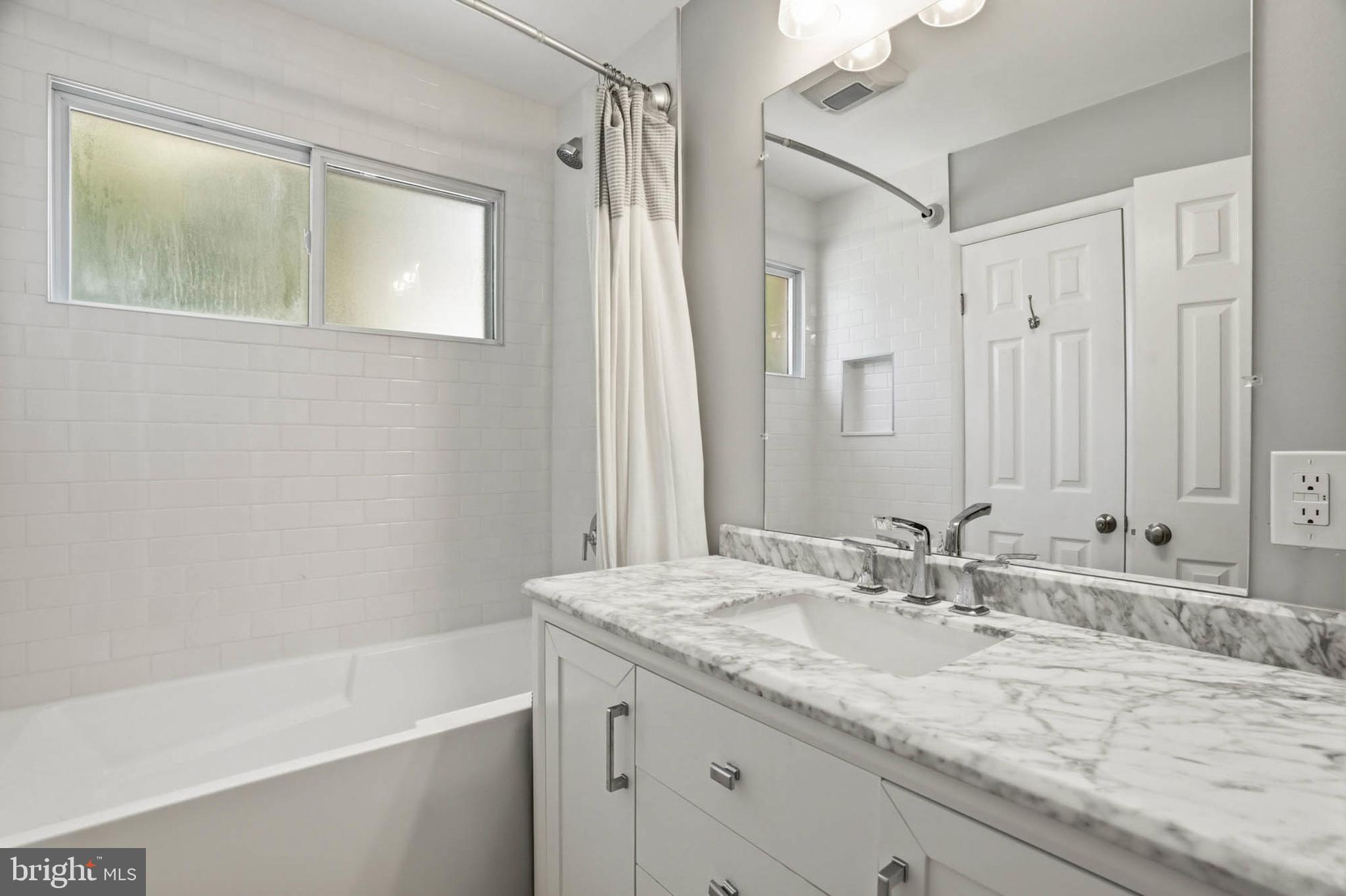 GARRETT PARK ESTATES - Residential