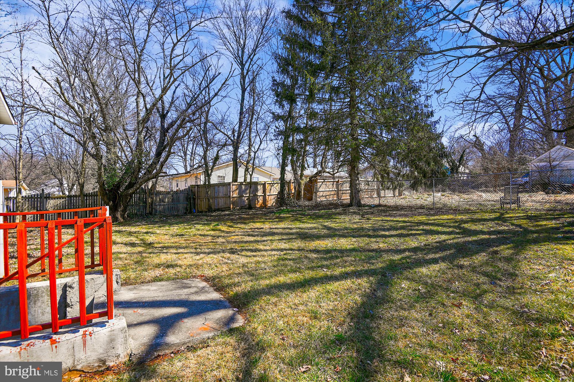 CATONSVILLE MANOR - Residential