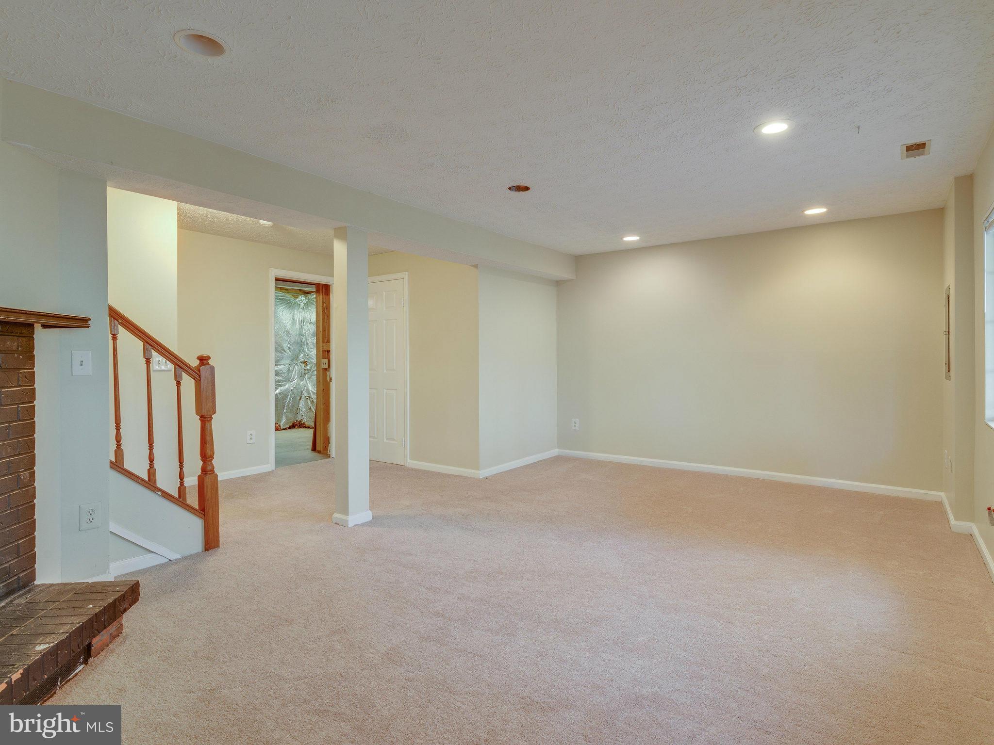 POTOMAC FAIRWAYS - Farm