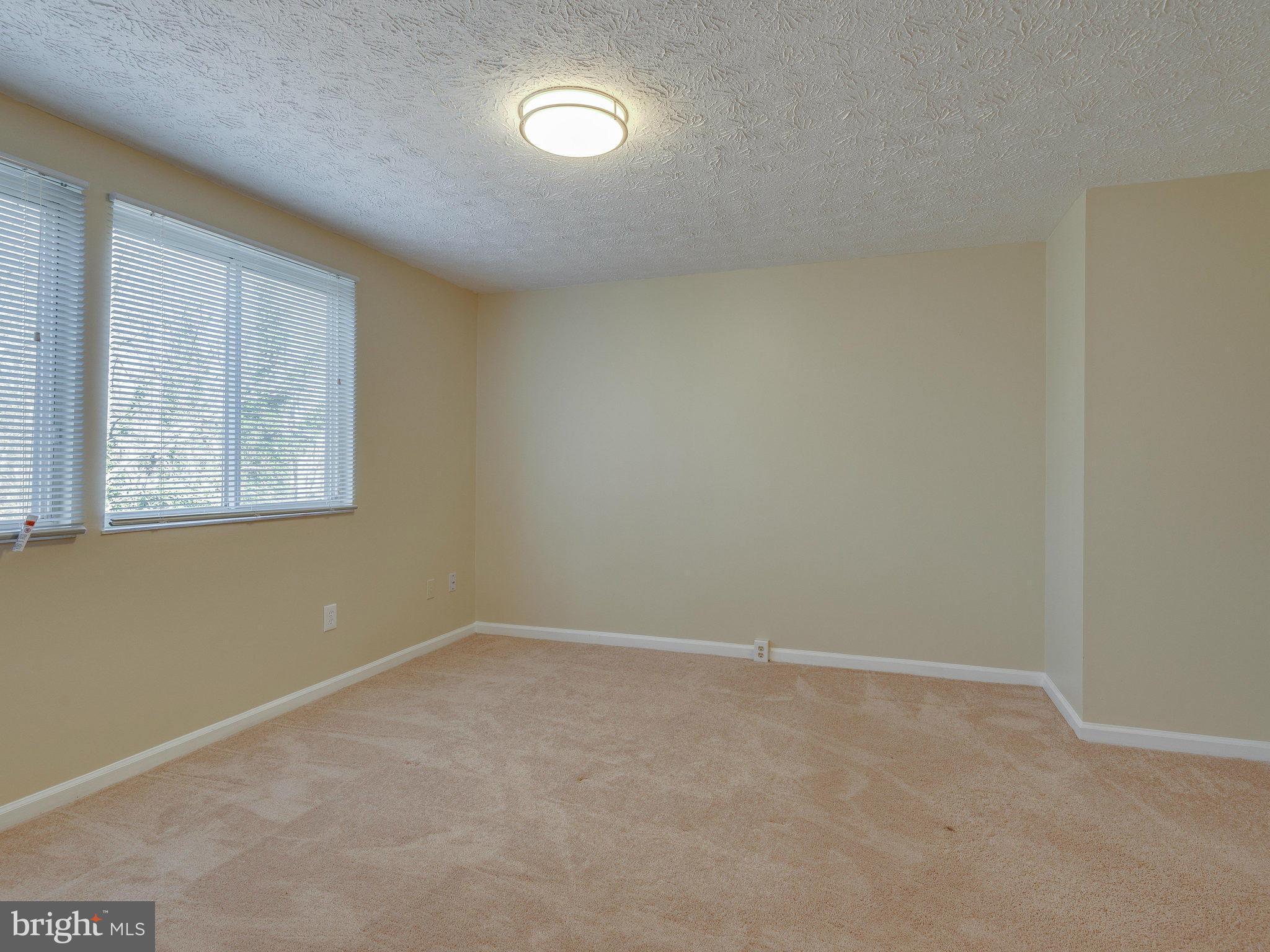 POTOMAC FAIRWAYS - Farm