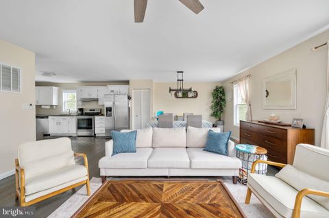 Homes For Sale - 513 Lakeview Parkway<br/> Orange County, LOCUST GROVE, VA 22508