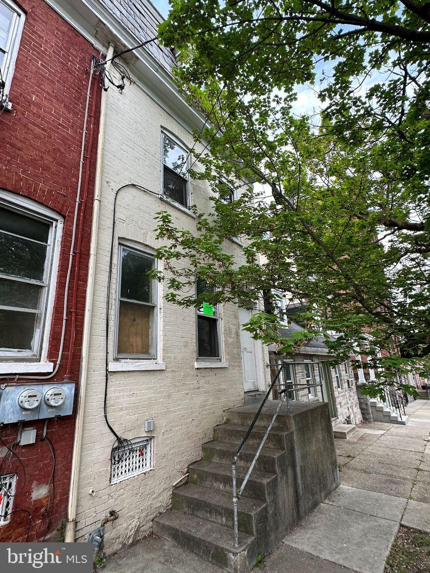 Great investment opportunity in Lancaster City.  Building in need of remodeling. Unit #1 (Vacant 1Br-Projected Rent $1,100 month). Unit #2 (Vacant 2Br- Projected Rent $1,200 month) Perfect opportunity for investor to add to their rental portfolio or home owner to live in one unit and rent the other unit out.  Owner is selling property "As-Is".  Property is condemned.  Reference seller provided property disclosures and condemnation report. Electric is turned off.  Need to bring flashlight. Owner will review all offers Wednesday 8/30/23.  All offers must be submitted by Wednesday 8/30/23 at 1PM Eastern Standard Time.  (Same owner also selling building next door 329 N. Mulberry Street MLS#PALA2033212)